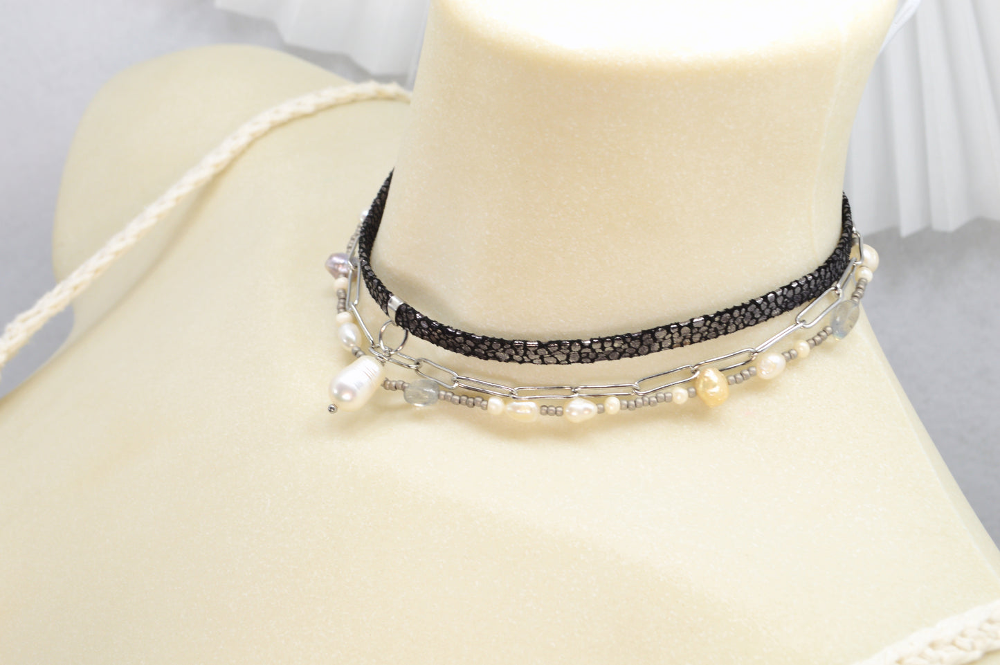 Bold Layered Choker Necklace – Freshwater Pearls, Stainless Steel & Statement Chain | Fall 2025 Trend