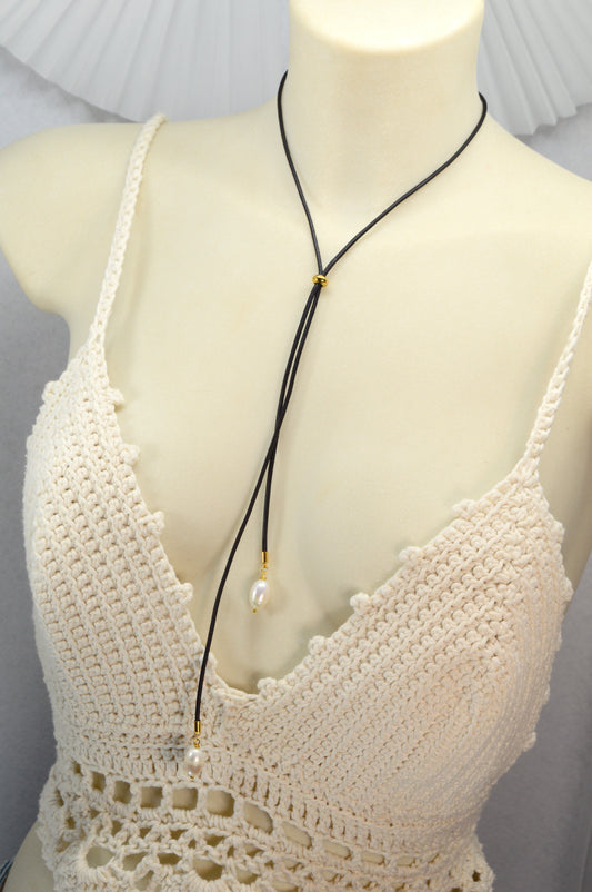 Minimalist Black Cord Necklace with Freshwater Pearls – Adjustable Y Choker | Modern Jewelry Trend 2025