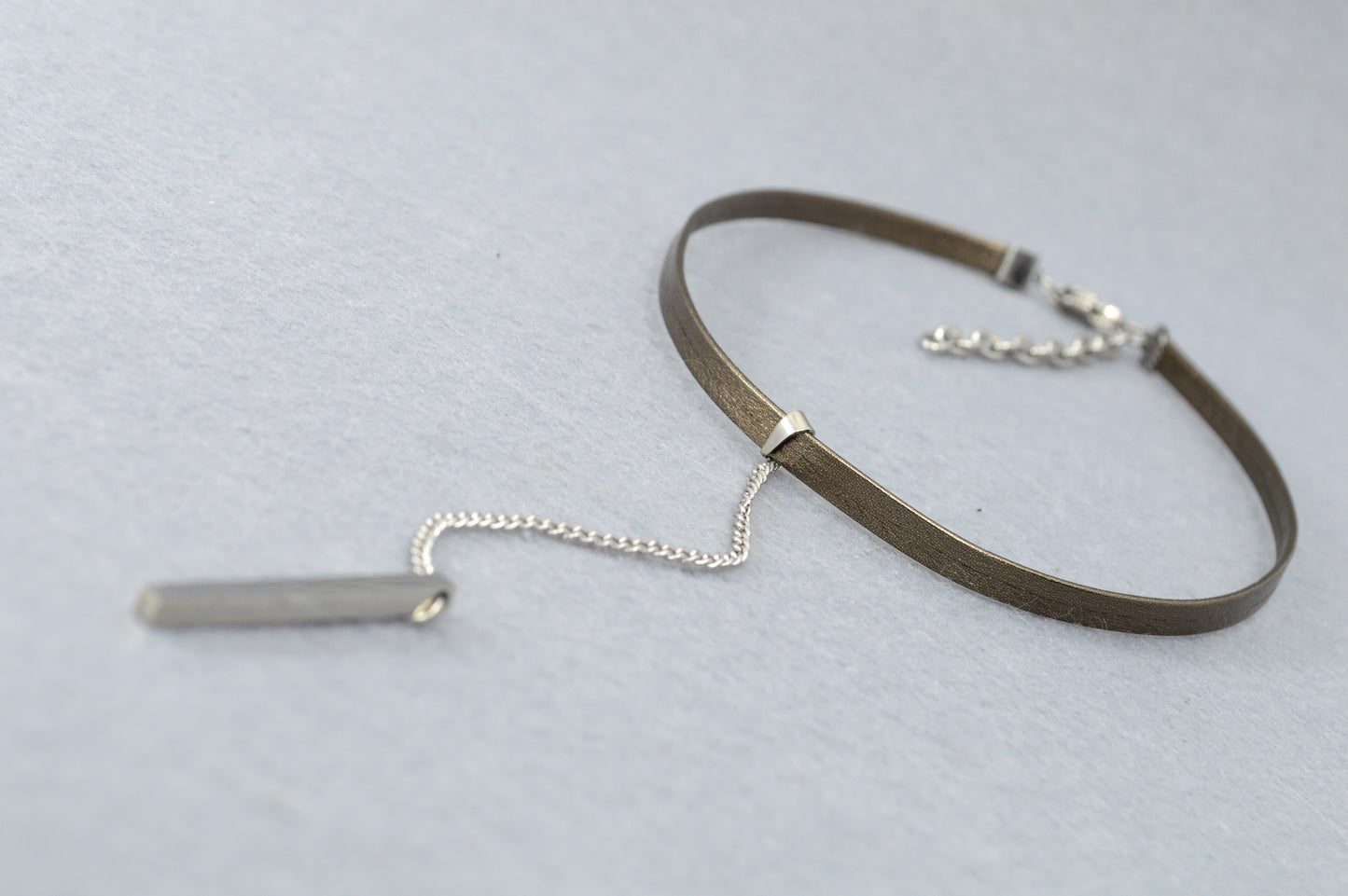 Stainless Steel Bar Pendant Choker – Leather Cord Necklace | Minimalist Y Necklace for Women & Men | Modern Statement Jewelry