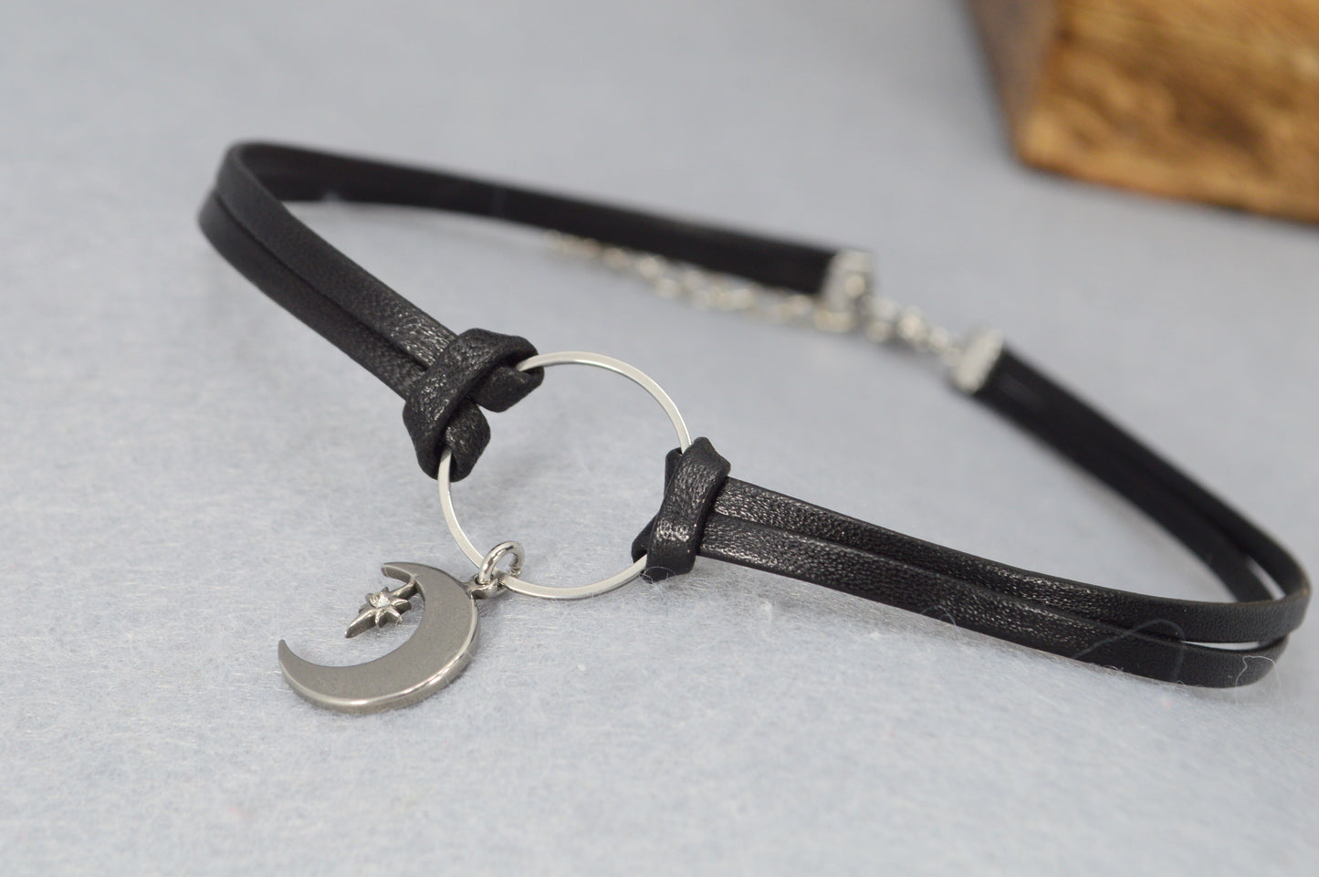Minimalist Leather Choker Necklace – 5 Charm Options – Adjustable – Gothic, Punk, Boho, Pearl, Moon, Cross