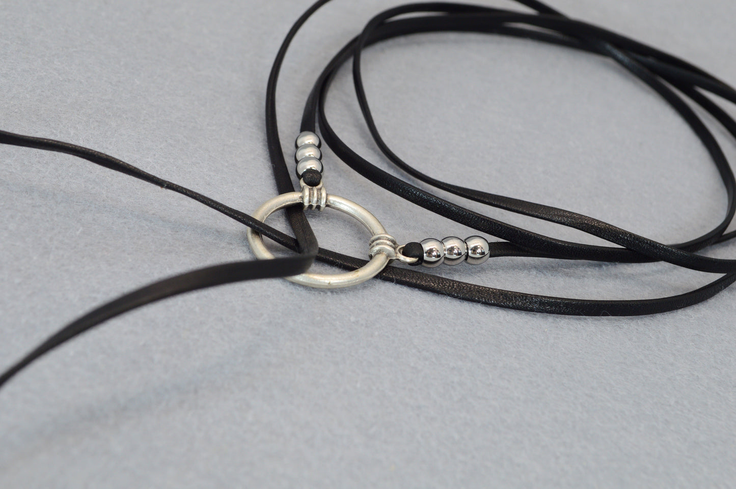 Black Leather Choker Necklace with Silver Ring – Adjustable Wrap, Boho Punk Gothic Minimalist Statement Jewelry, Unisex Trend Fall 2025