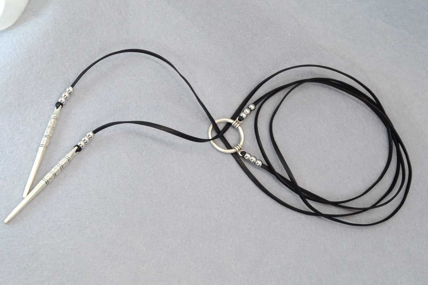Black Leather Choker Necklace with Silver Ring – Adjustable Wrap, Boho Punk Gothic Minimalist Statement Jewelry, Unisex Trend Fall 2025