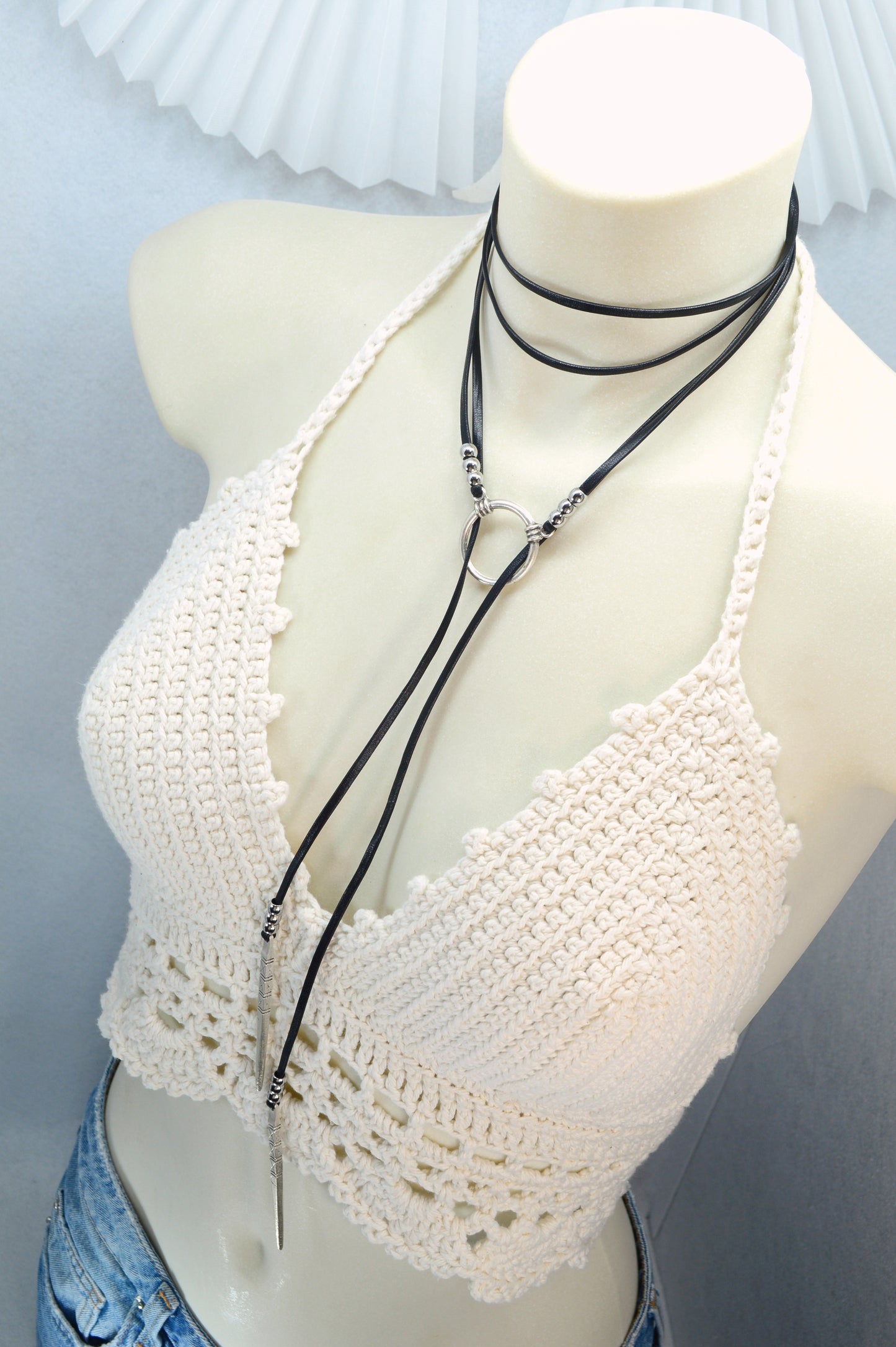 Black Leather Choker Necklace with Silver Ring – Adjustable Wrap, Boho Punk Gothic Minimalist Statement Jewelry, Unisex Trend Fall 2025