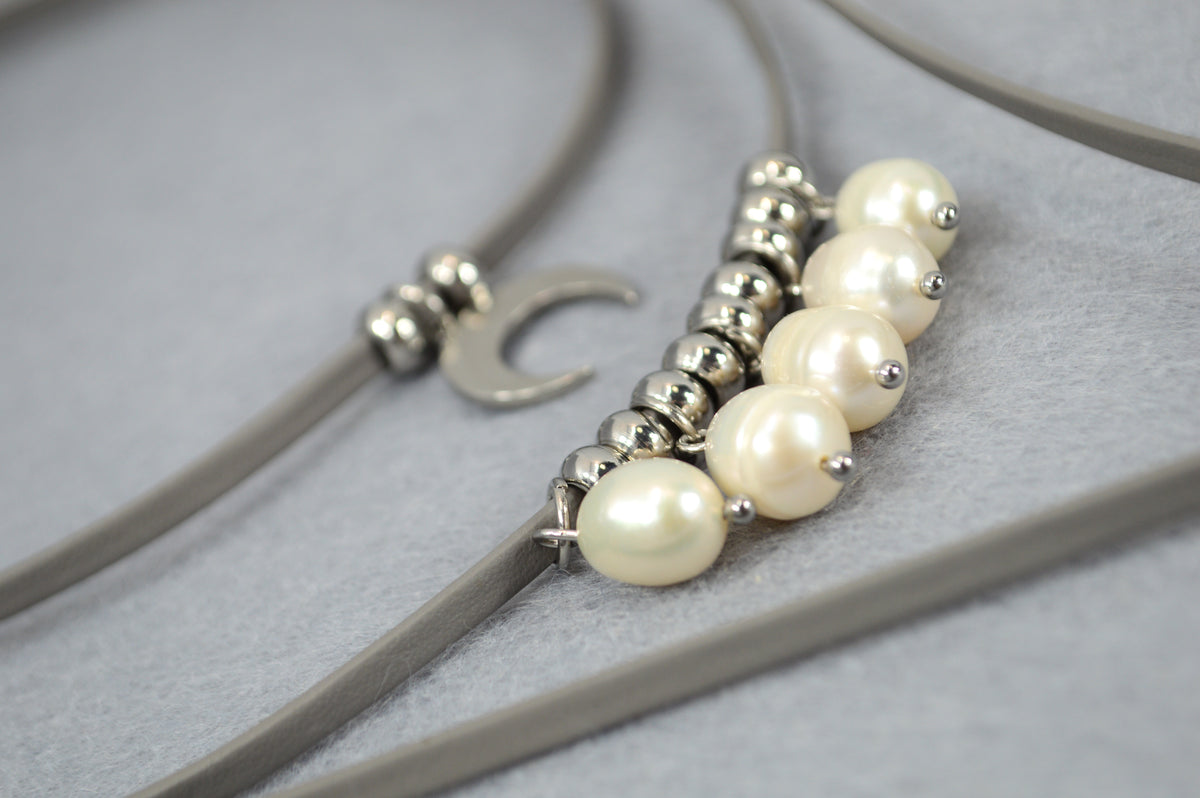 Pearl Grey Leather Moon Necklace with Freshwater Pearls – Adjustable Boho Y Choker