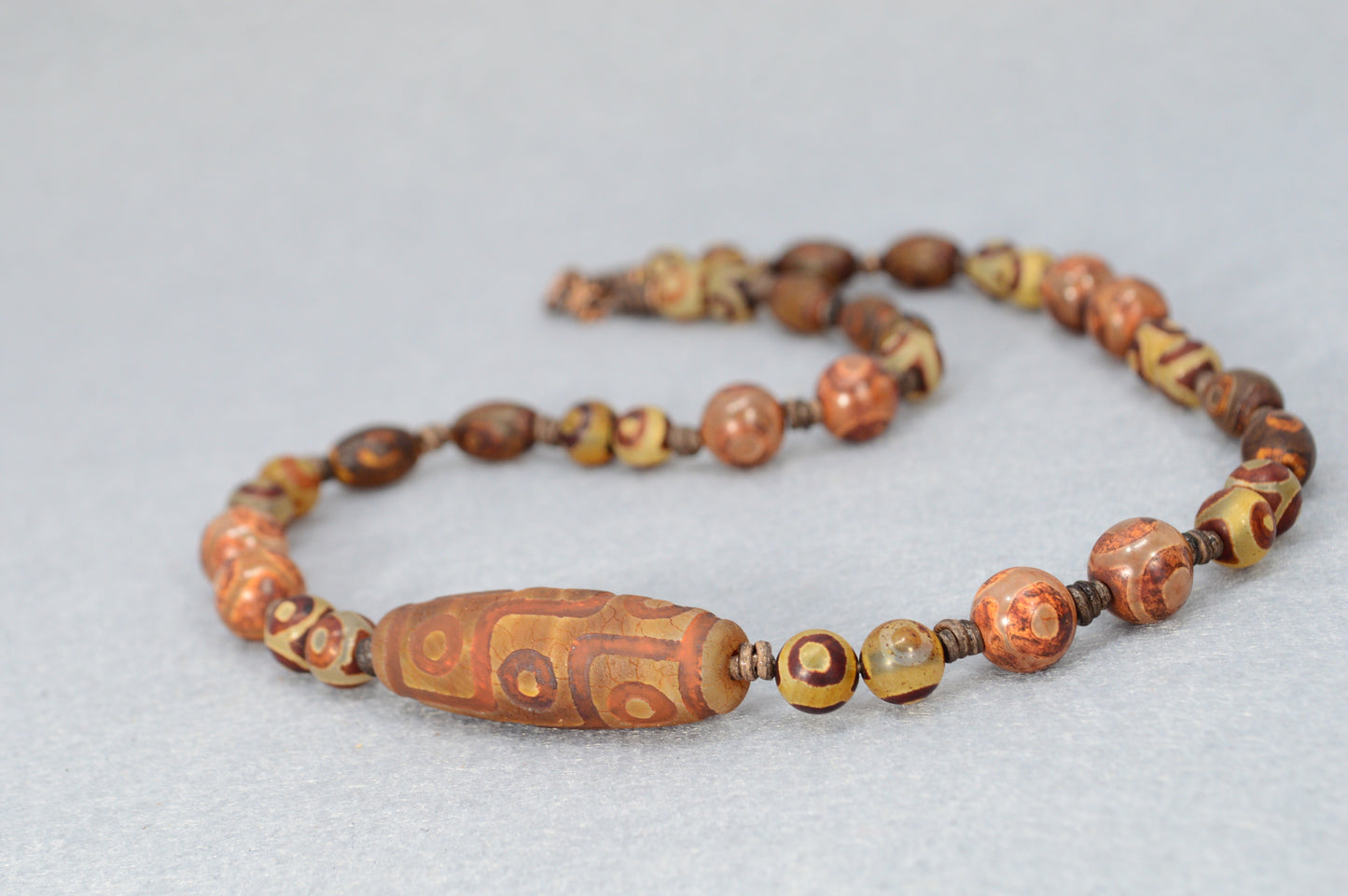 Collar unisex con cuenta tibetana Dzi – amuleto de protección de ágata, joyería espiritual boho