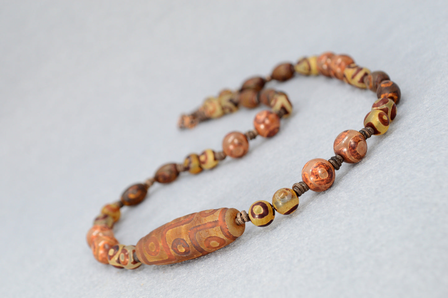 Collar unisex con cuenta tibetana Dzi – amuleto de protección de ágata, joyería espiritual boho