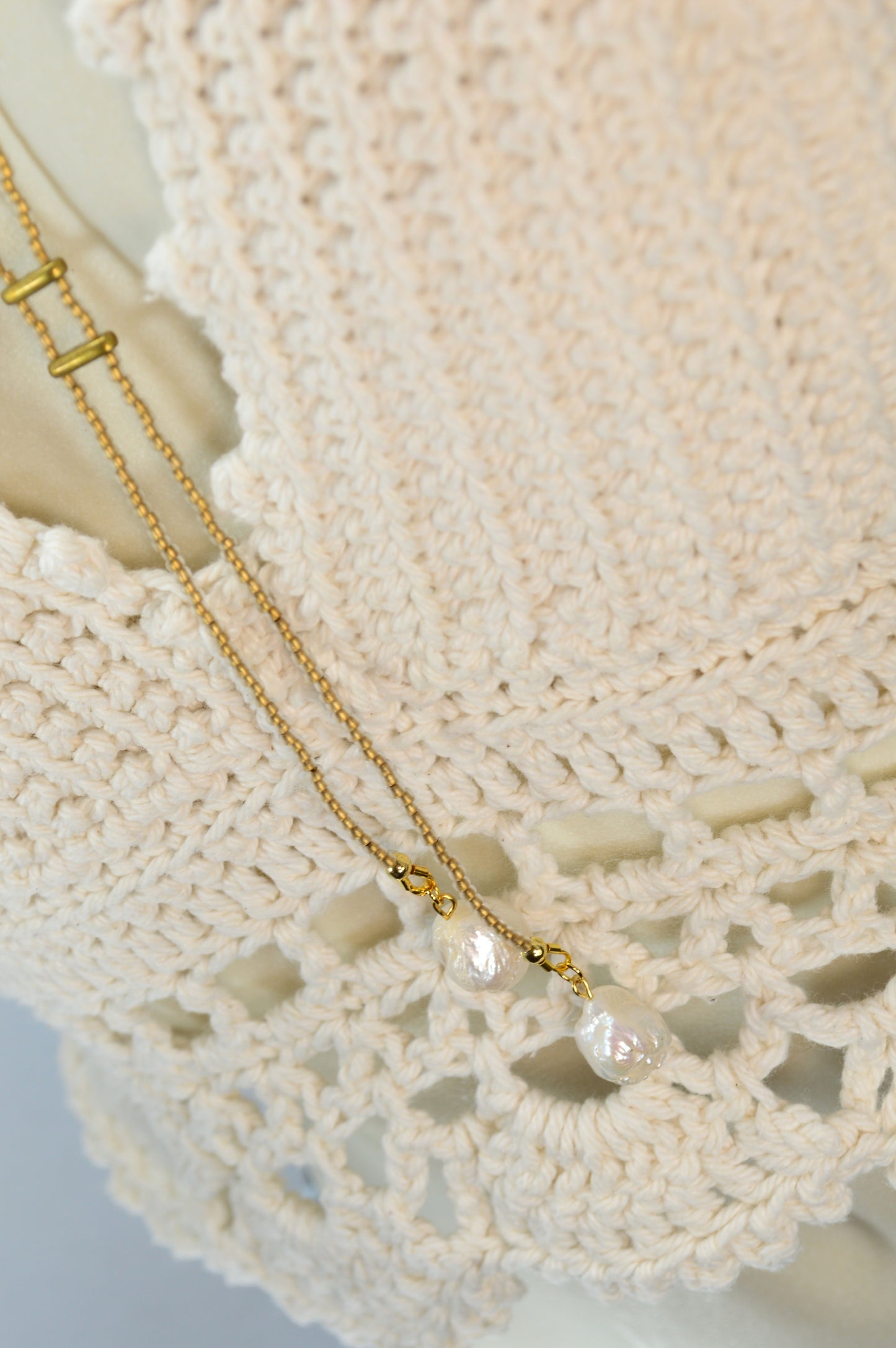 Boho Gold Beaded Lariat Necklace – Minimalist Wrap Y Necklace with Baroque Freshwater Pearls – Layered Handmade Jewelry