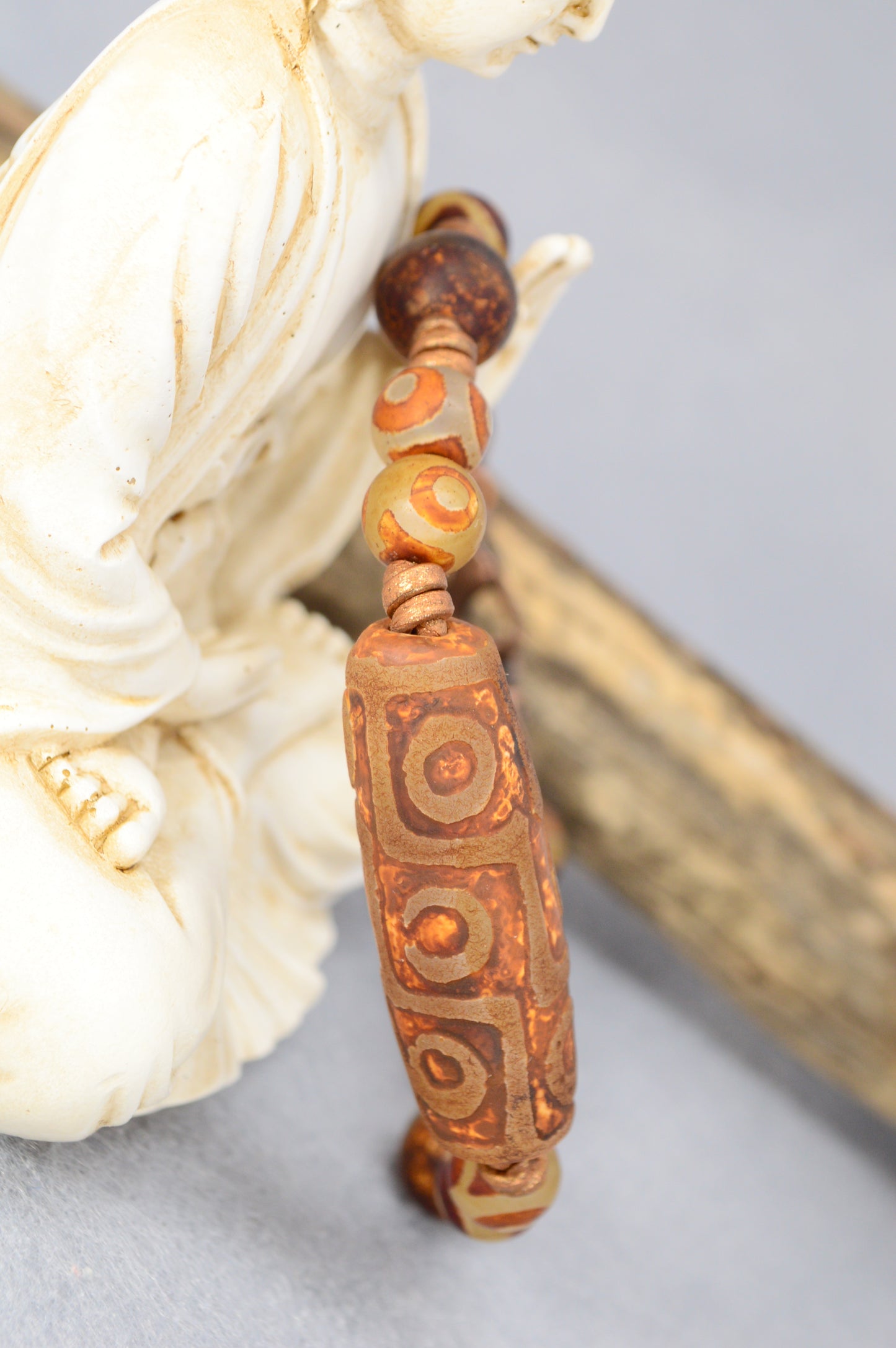 Unisex Tibetan Dzi Bead Bracelet | Agate Protection Jewelry | Spiritual Healing Boho Style