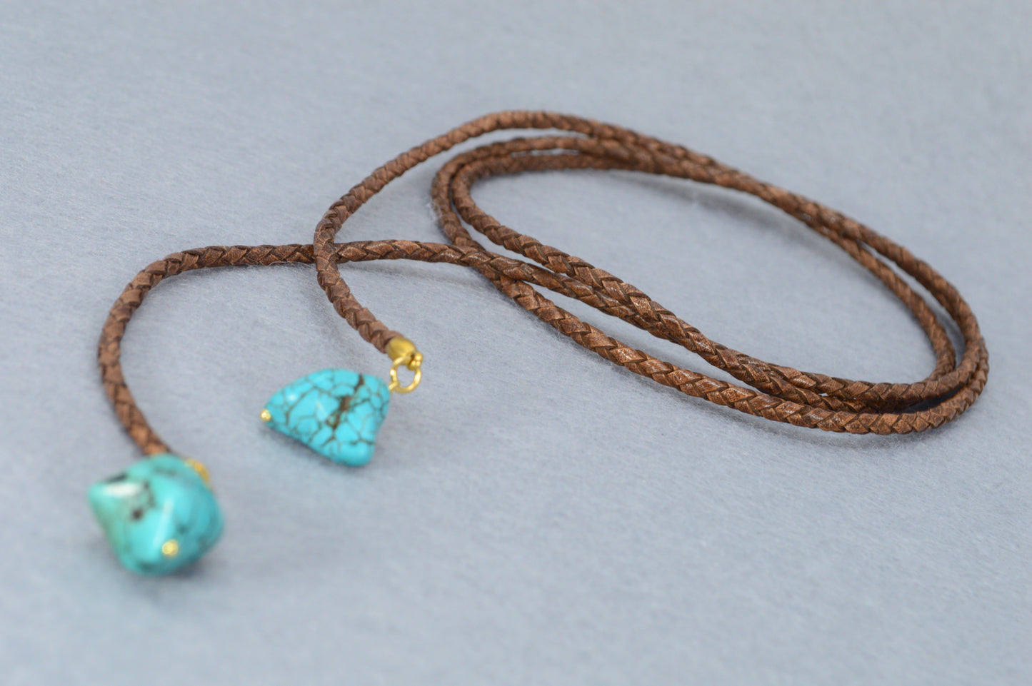 Boho Turquoise Wrap Necklace – Hippie Leather Choker with Natural Gemstones