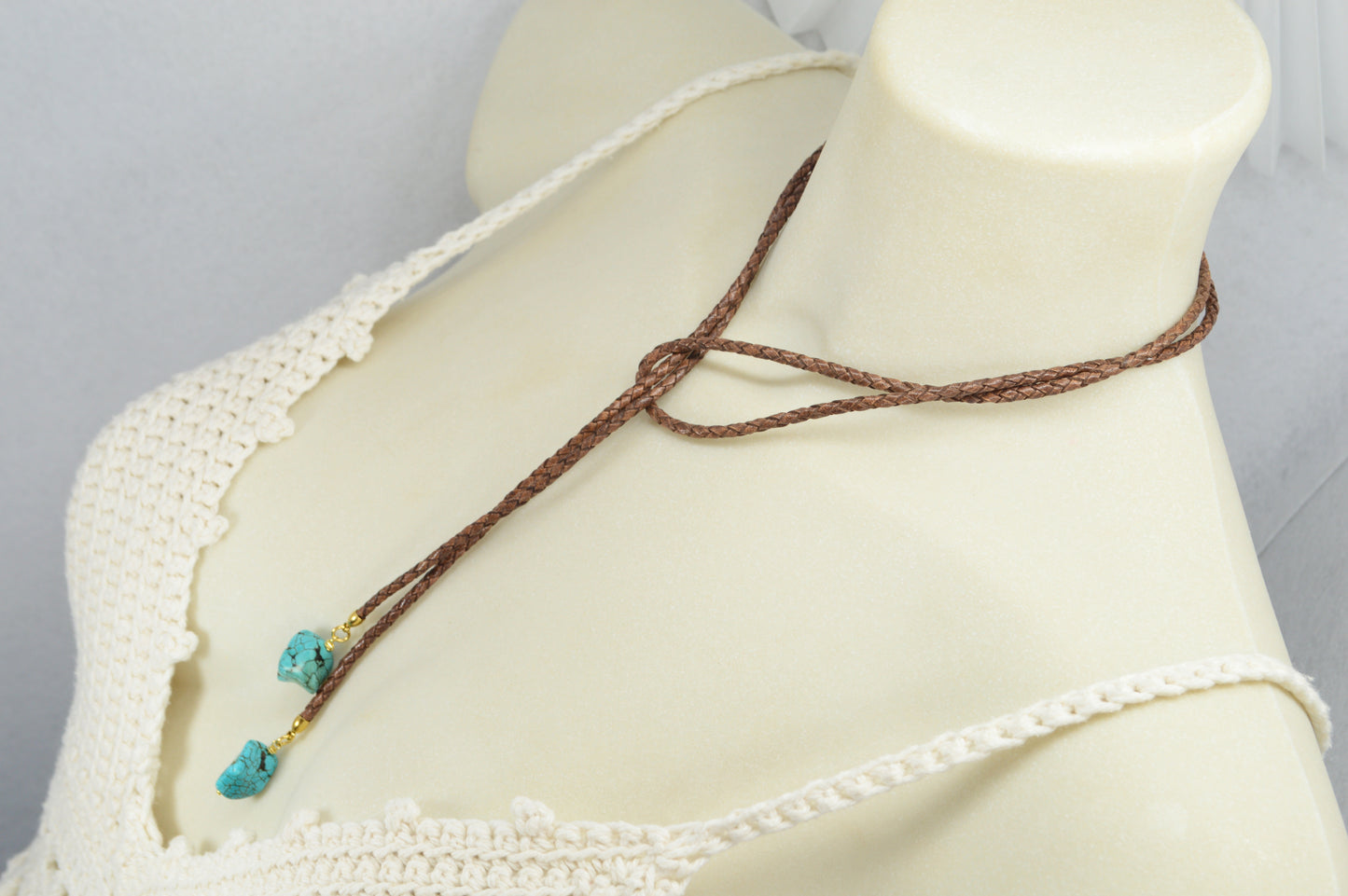 Boho Turquoise Wrap Necklace – Hippie Leather Choker with Natural Gemstones