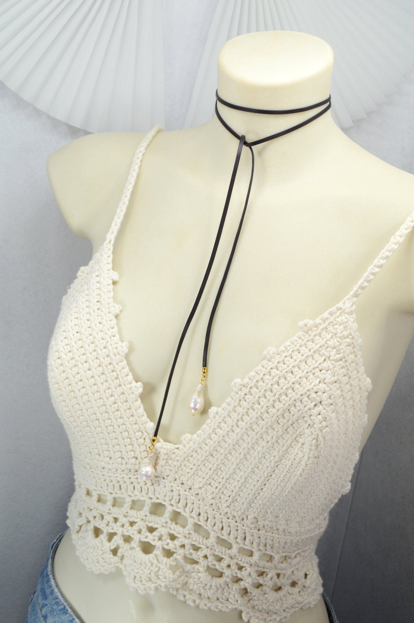 Luxury Baroque Pearl Leather Wrap Choker Necklace – Black Leather Cord, Gold Details, Statement Jewelry