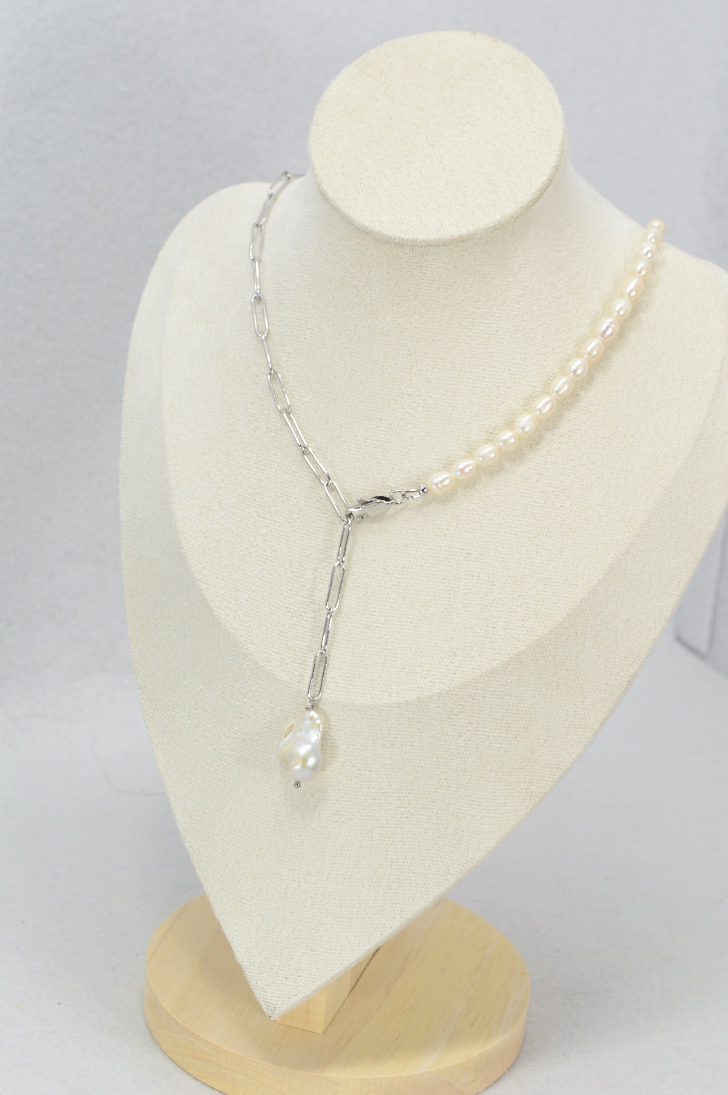 Silver Pearl Drop Necklace | Stainless Steel & Freshwater Pearls | Modern Minimalist Lariat