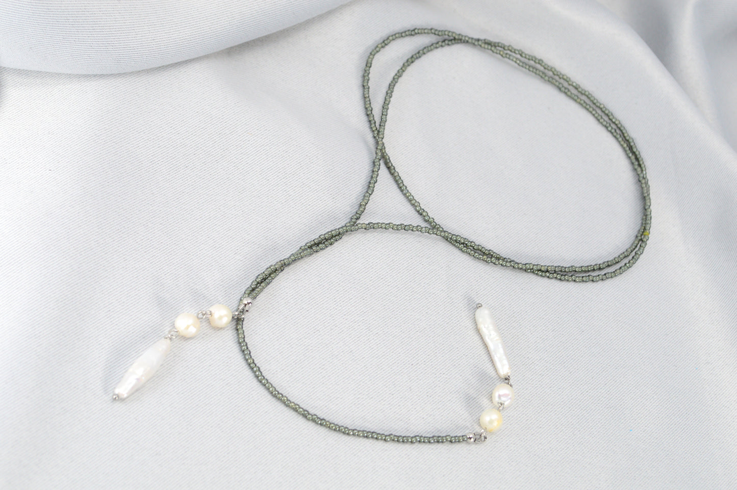 Minimalist Beaded Necklace with Freshwater Pearls – Modern Layered Jewelry