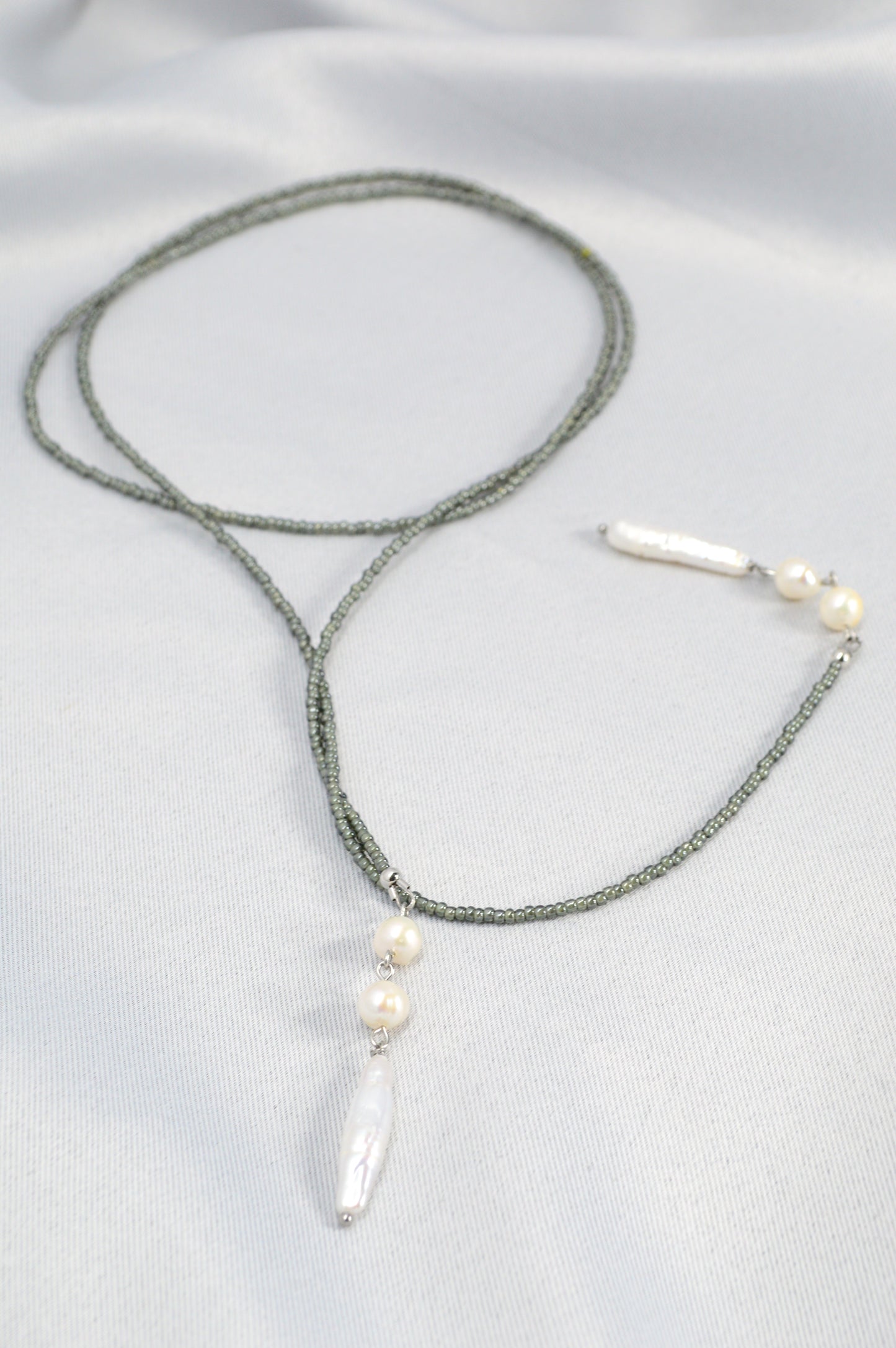 Minimalist Beaded Necklace with Freshwater Pearls – Modern Layered Jewelry