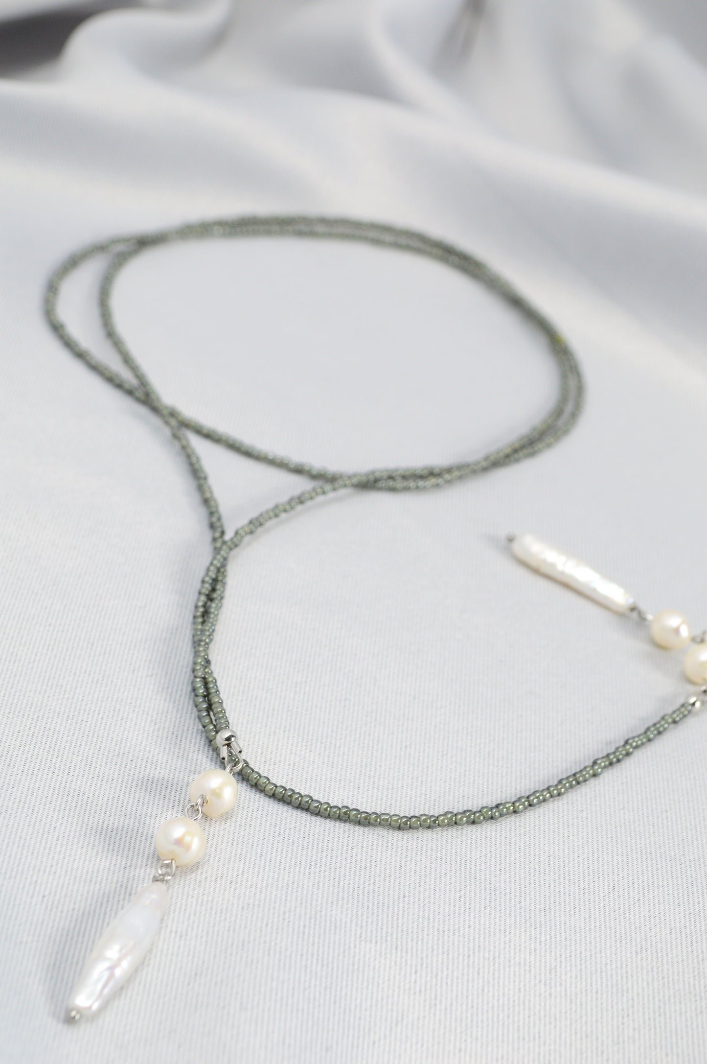 Minimalist Beaded Necklace with Freshwater Pearls – Modern Layered Jewelry