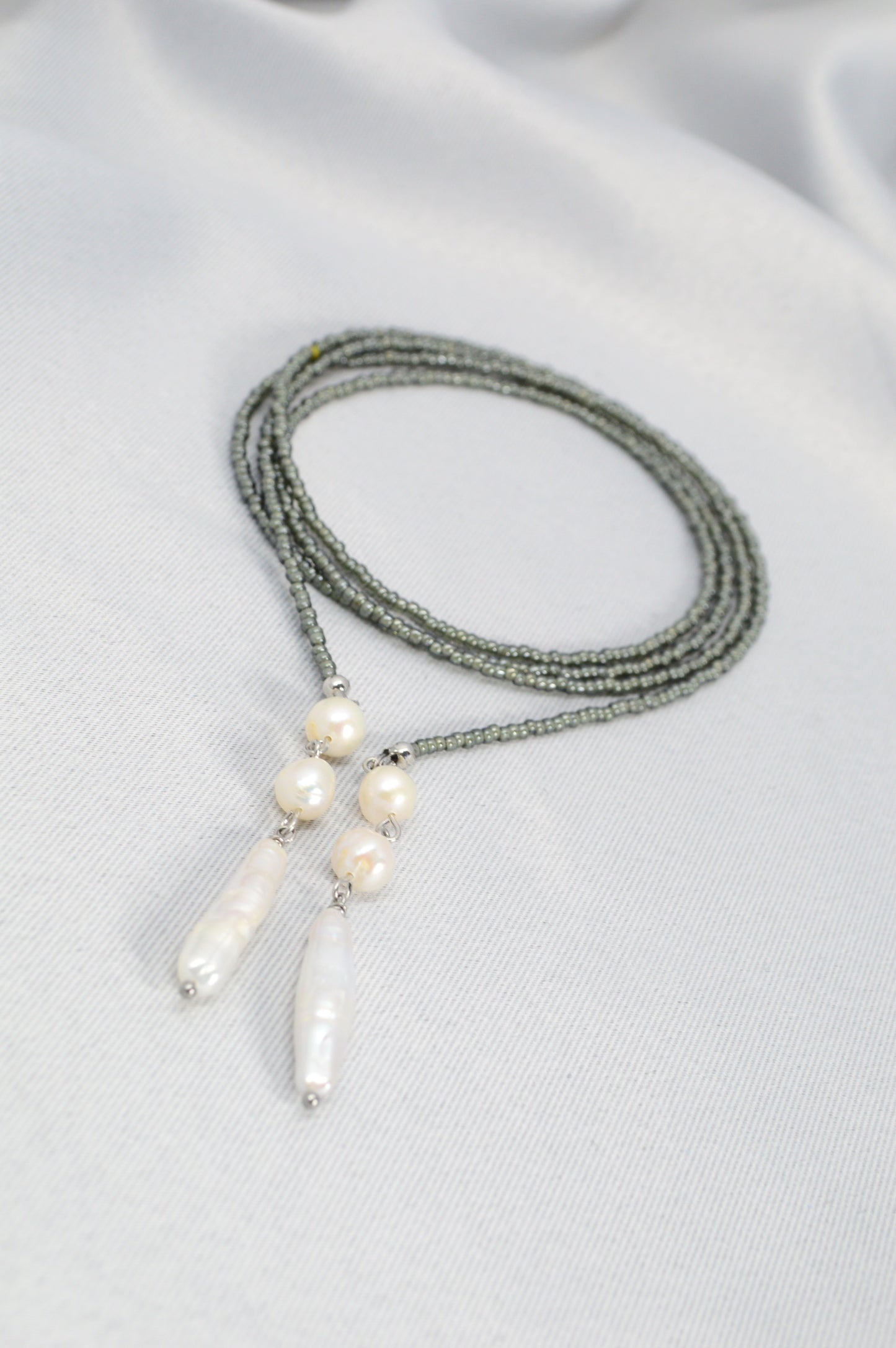 Minimalist Beaded Necklace with Freshwater Pearls – Modern Layered Jewelry