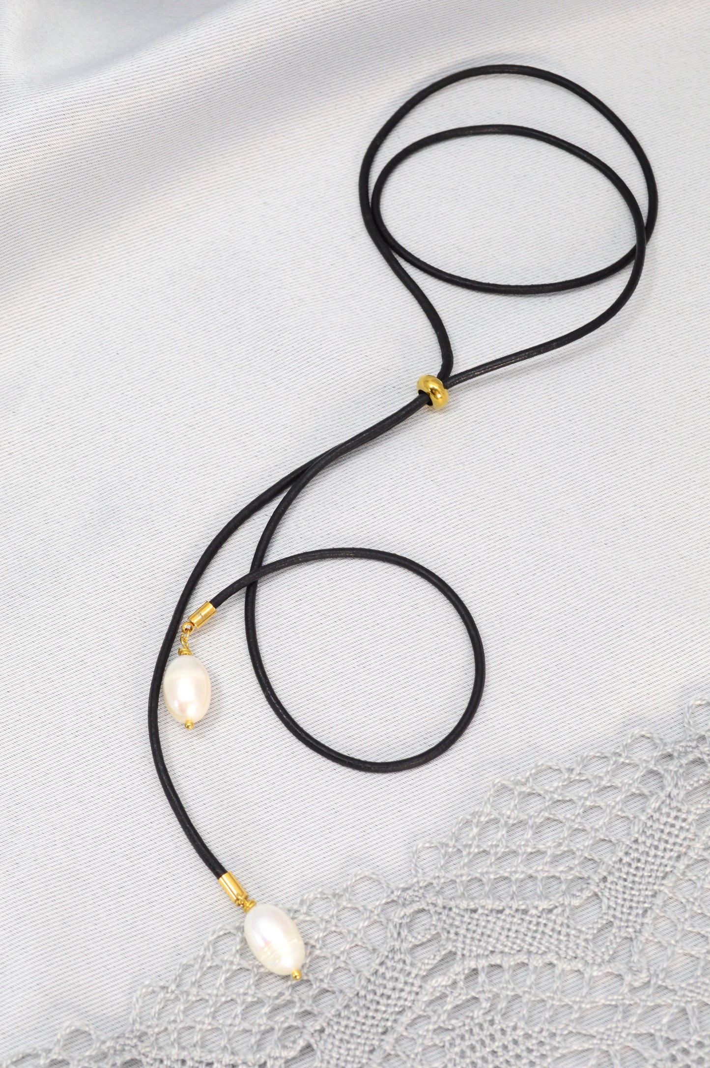Minimalist Black Cord Necklace with Freshwater Pearls – Adjustable Y Choker | Modern Jewelry Trend 2025