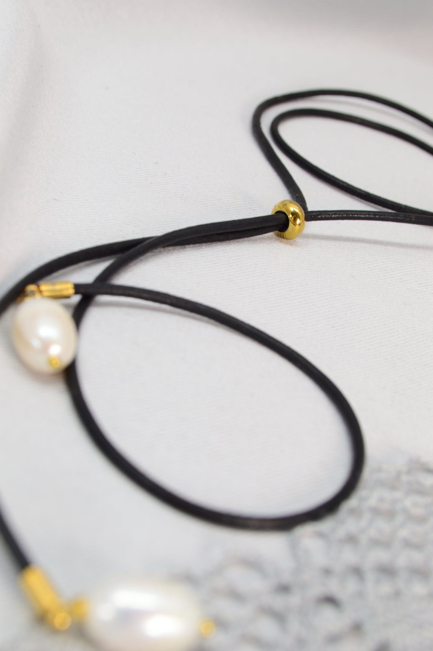 Minimalist Black Cord Necklace with Freshwater Pearls – Adjustable Y Choker | Modern Jewelry Trend 2025