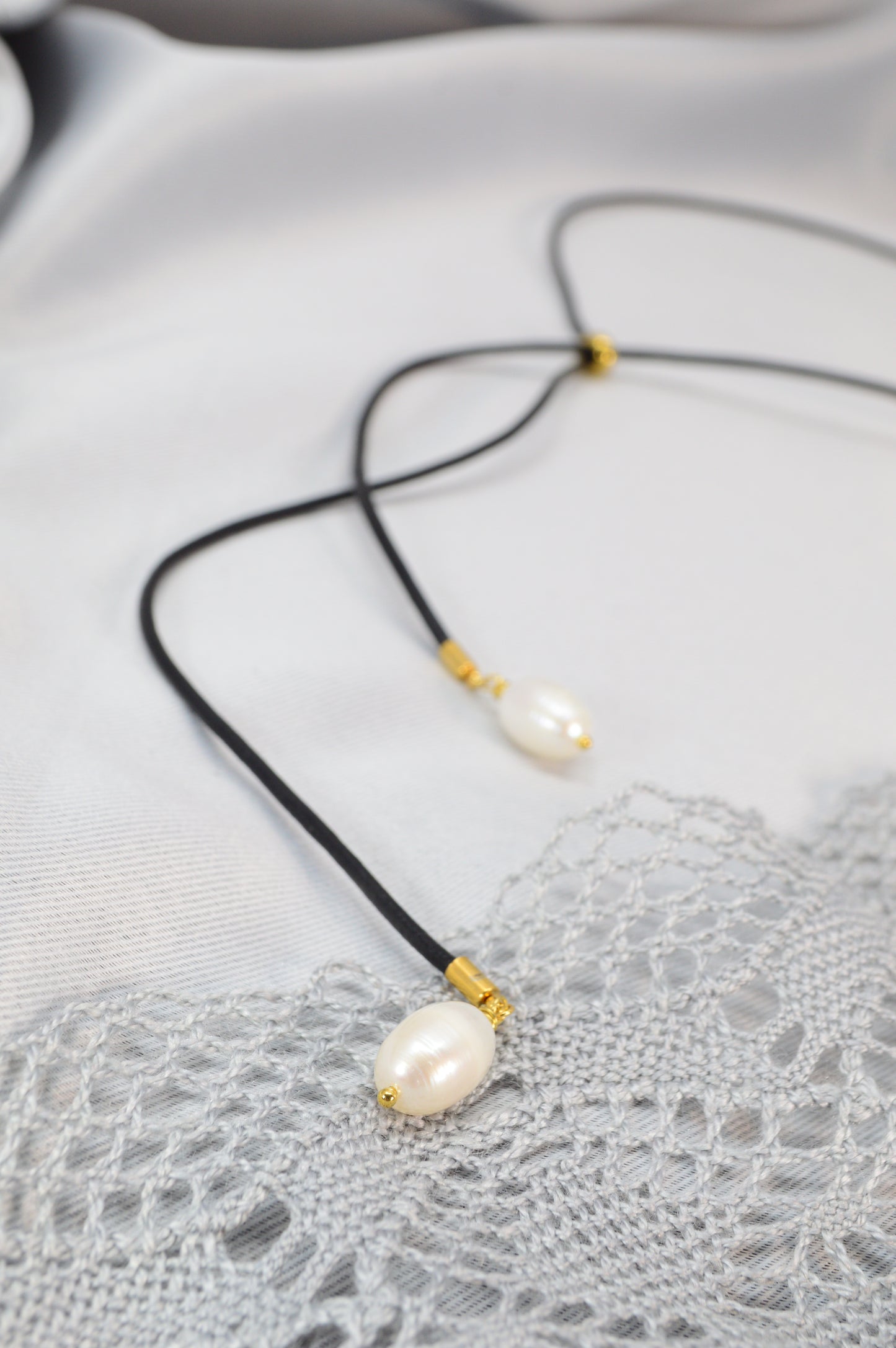 Minimalist Black Cord Necklace with Freshwater Pearls – Adjustable Y Choker | Modern Jewelry Trend 2025