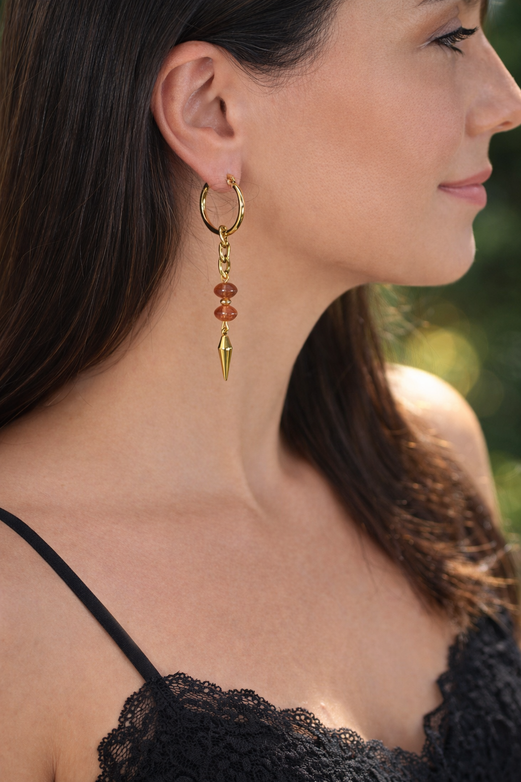 Boucles d’Oreilles Créoles Dorées avec Perles en Verre Tchèque | Acier Inoxydable | 6,5 cm