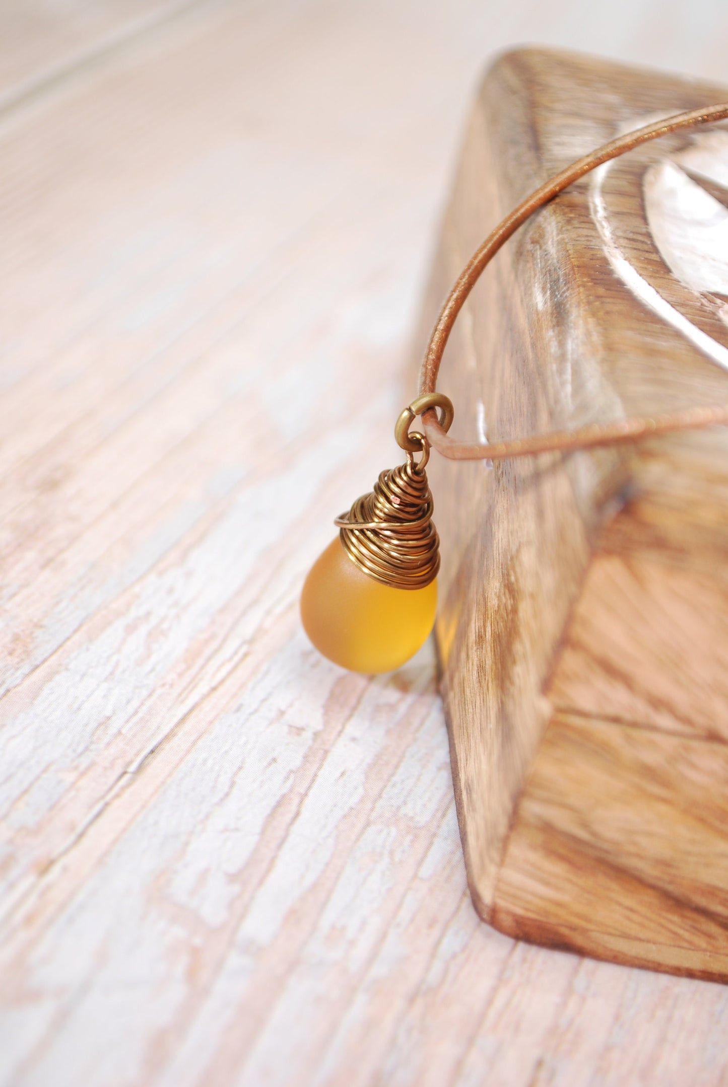 Matt Honey Teardrop Bead Choker, Boho Choker, Minimalist Pendant, Choker Necklaces for Women, 14"
