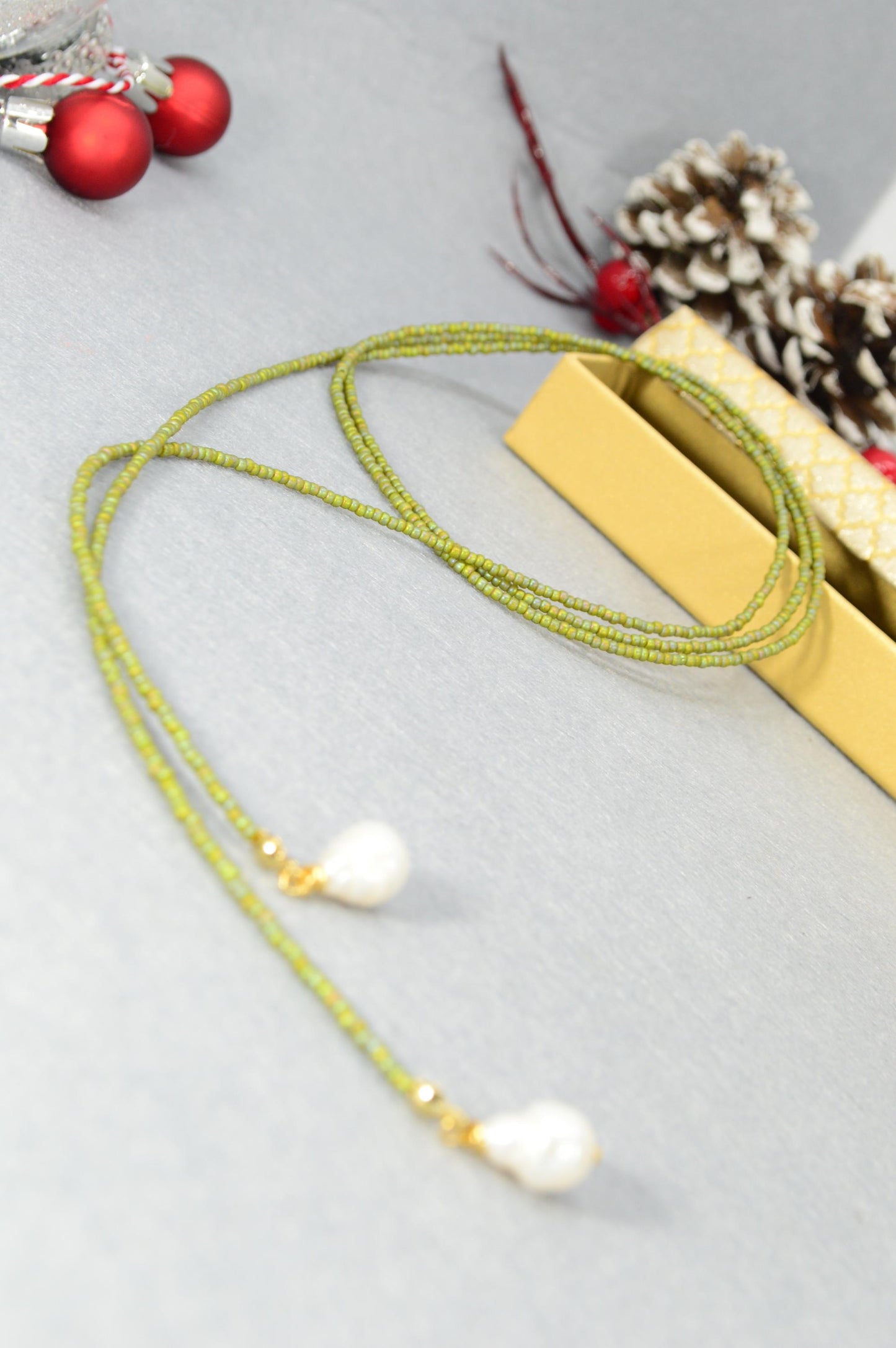 Beaded Lariat Necklace with Baroque Pearl Pendant. Extra long necklace. Olive Green Y-Design Bead Necklace with Freshwater Pearls. 110cm 44"