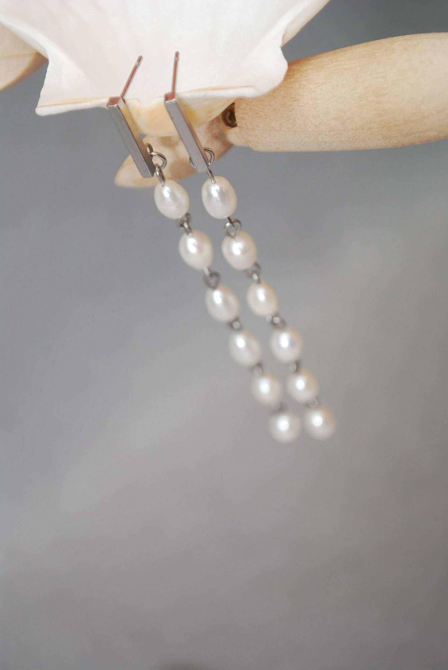 Freshwater Pearl Set of Choker & Earrings with Stainless Steel Chain, Long Pearl Earrings, Beaded Choker, Elegant Summer Style