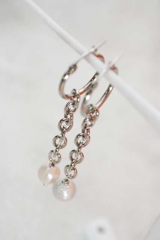 Massive stainless steel chain & freshwter pearl earrings, Big round hoop, 7cm - 2 2/3", Estibela