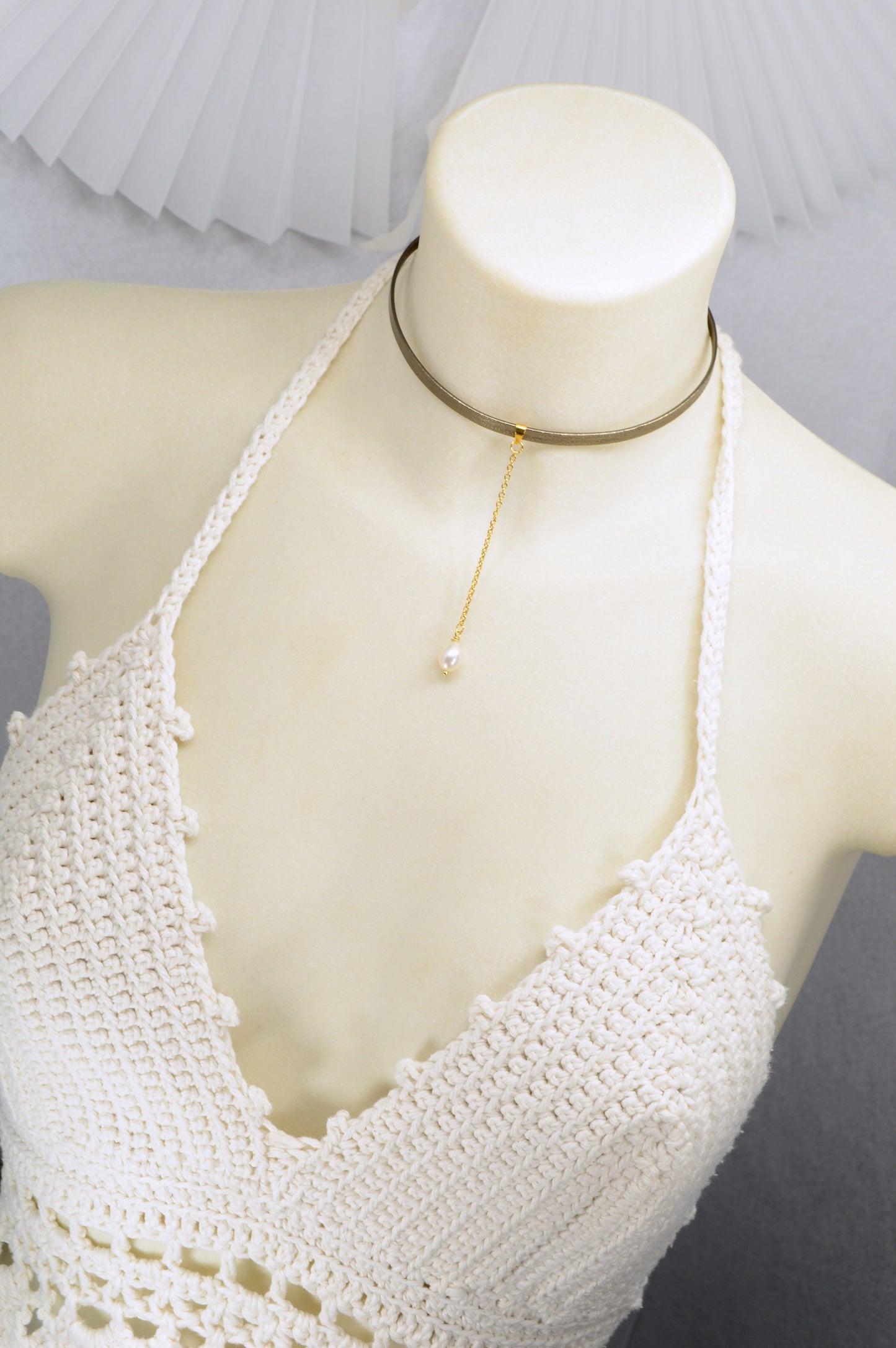 Gold Chain Pearl Drop Choker – Leather Band Necklace | Modern Minimalist Y Choker | Statement Jewelry for Women