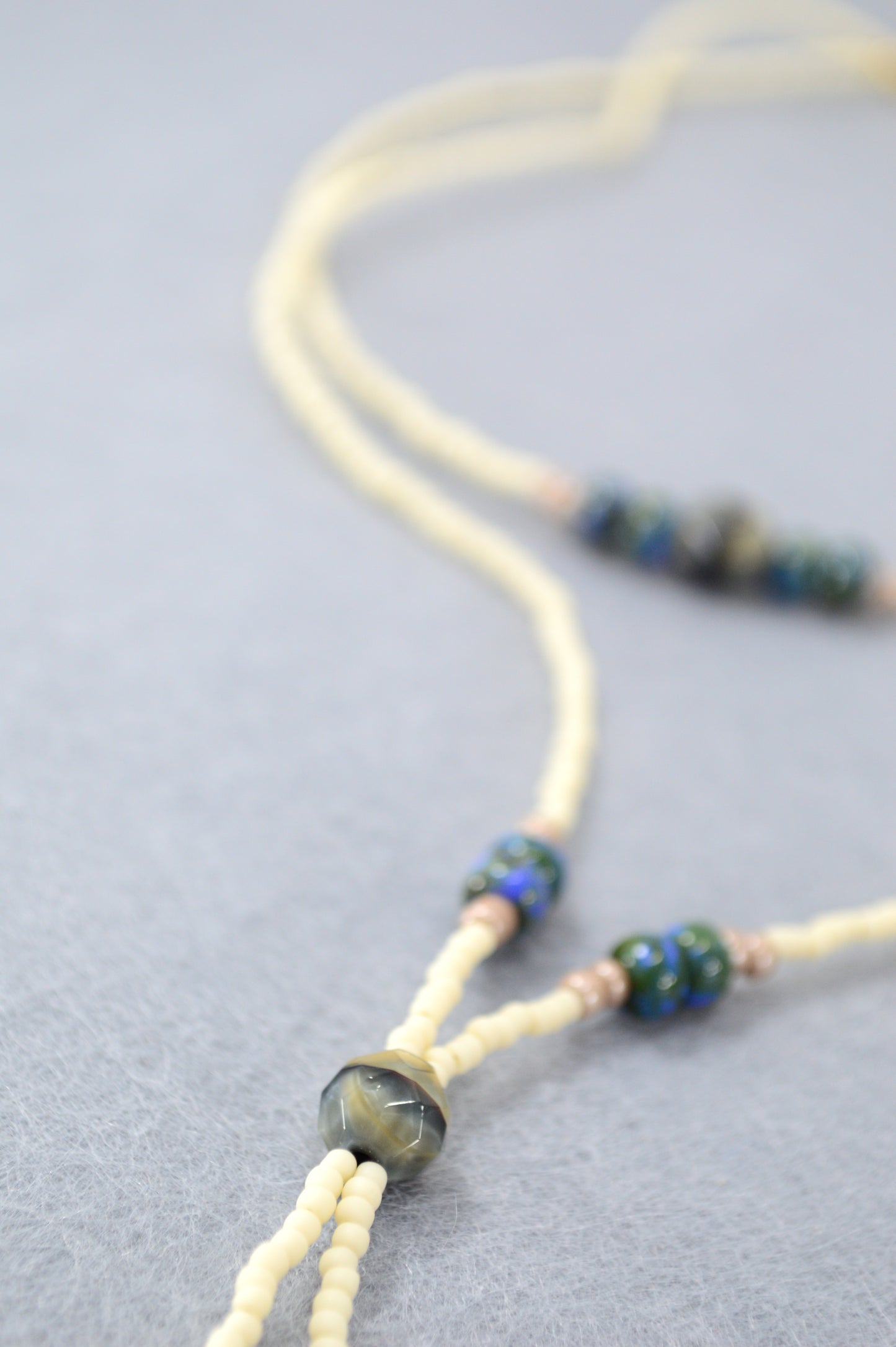 Cream Beaded Lariat Necklace with Sapphire Blue Glass Beads – Adjustable Y Necklace