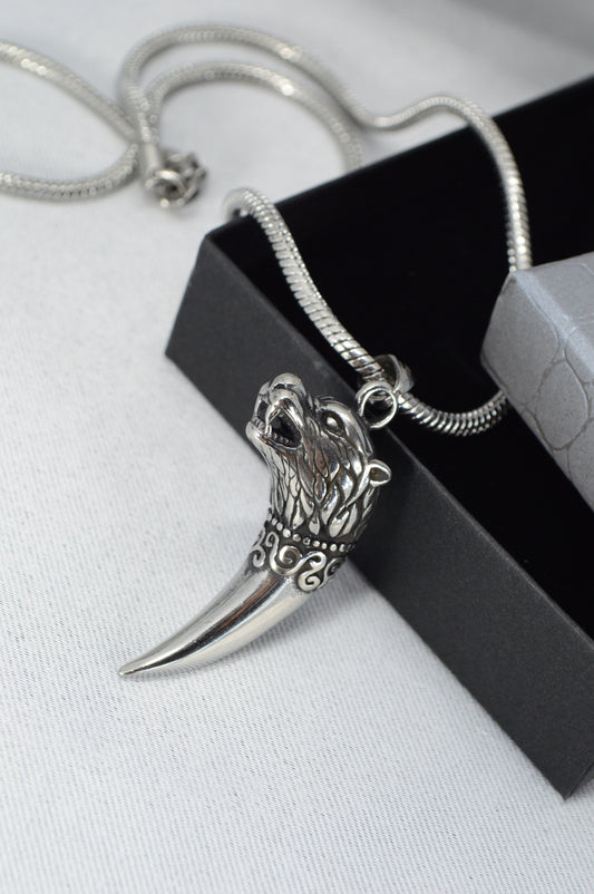 Wolf Fang Pendant Necklace – Viking Style Stainless Steel Amulet
