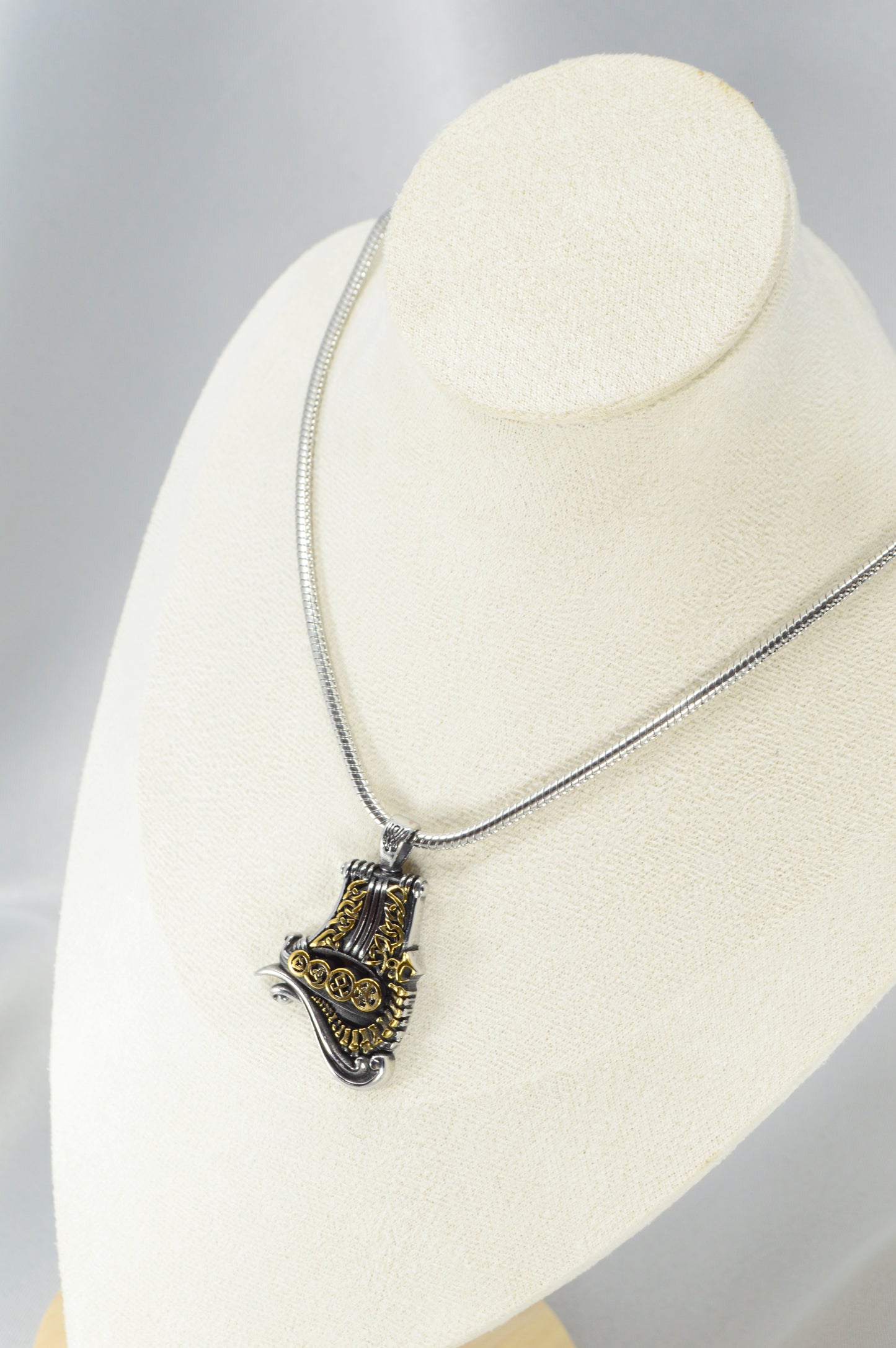 Viking Axe Pendant Necklace – Stainless Steel Nordic Amulet with Gold Details