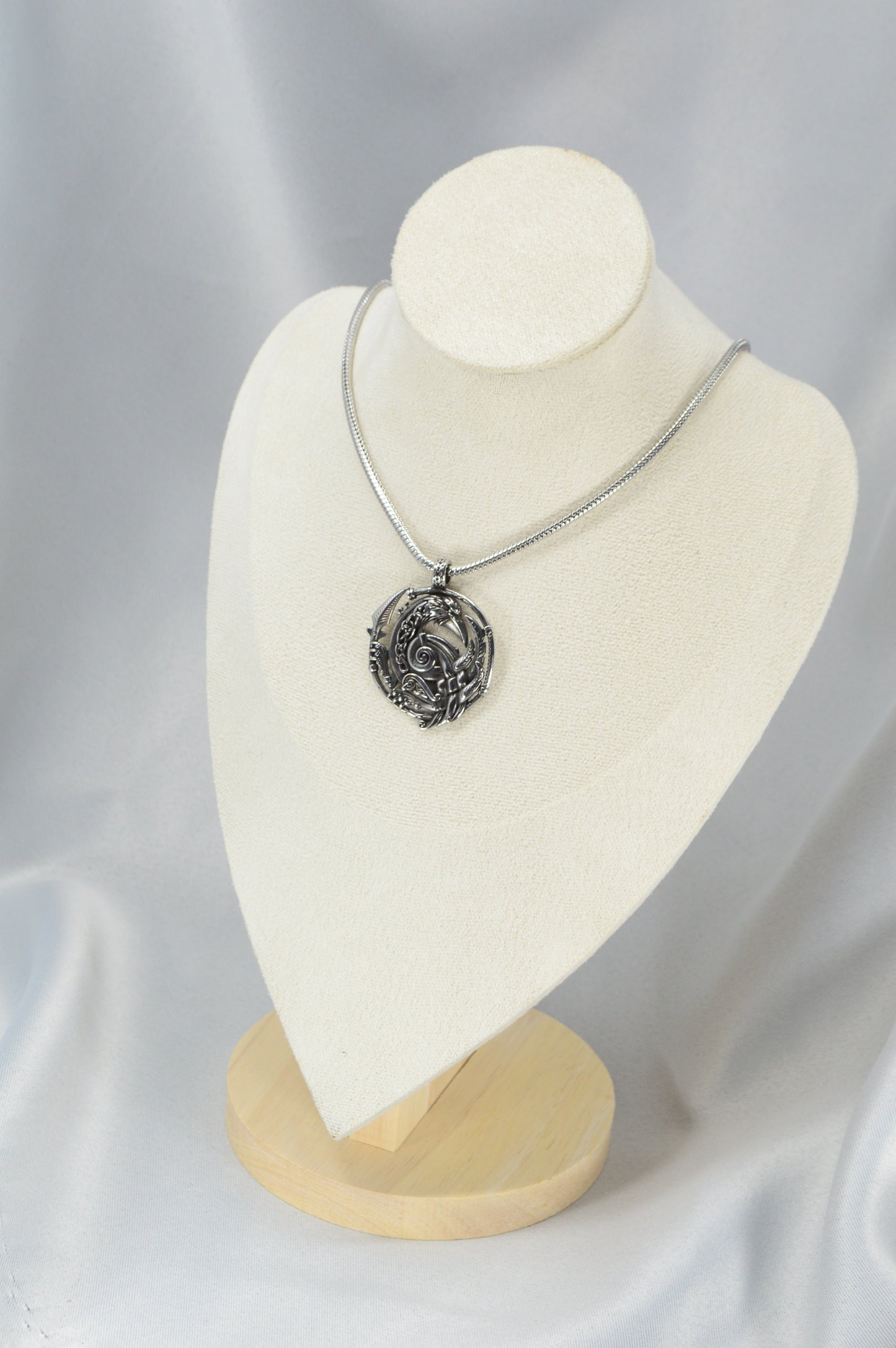 Viking Raven Pendant – Nordic Stainless Steel Necklace, Norse Raven Amulet