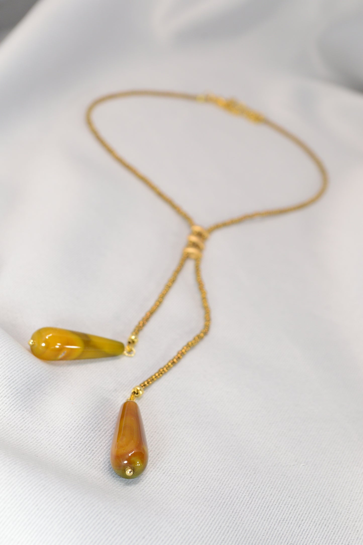Agate Drop Lariat Necklace – Gold Seed Bead Y Necklace with Natural Agate Tips