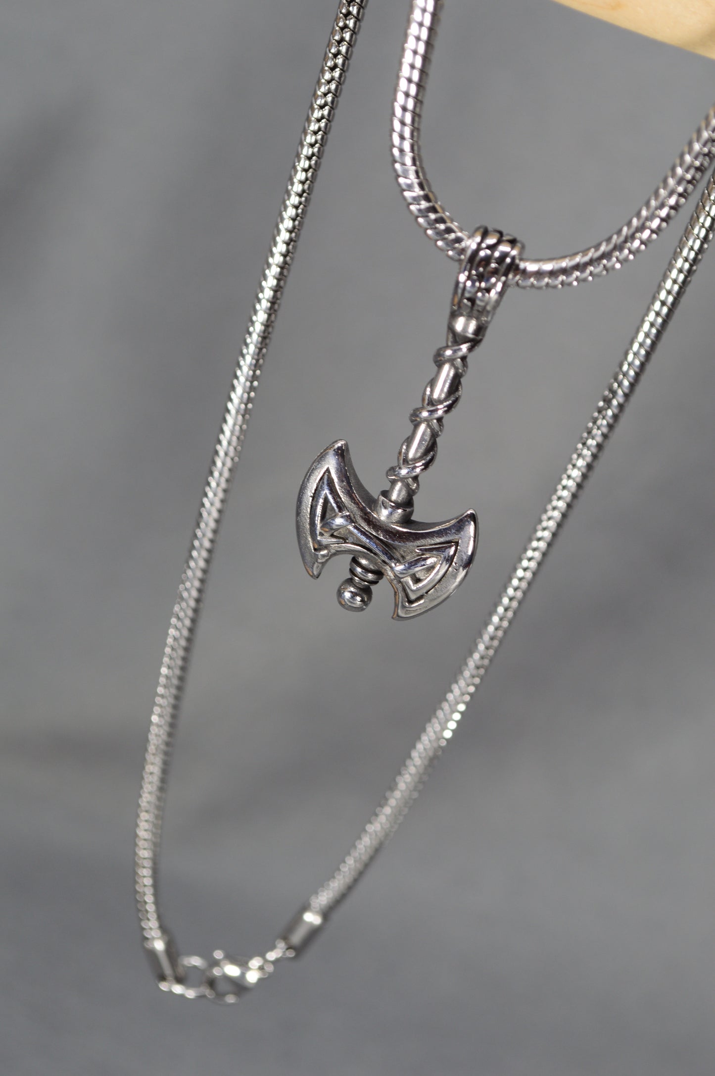 Viking Axe Pendant Necklace – Stainless Steel Norse Battle Axe Amulet