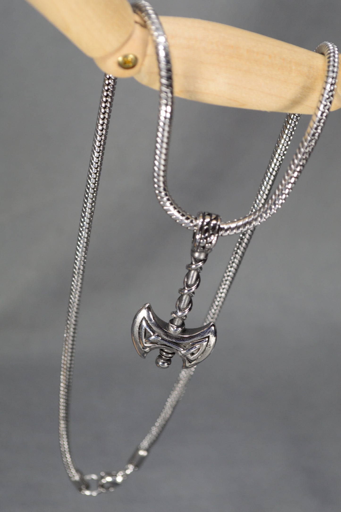 Viking Axe Pendant Necklace – Stainless Steel Norse Battle Axe Amulet