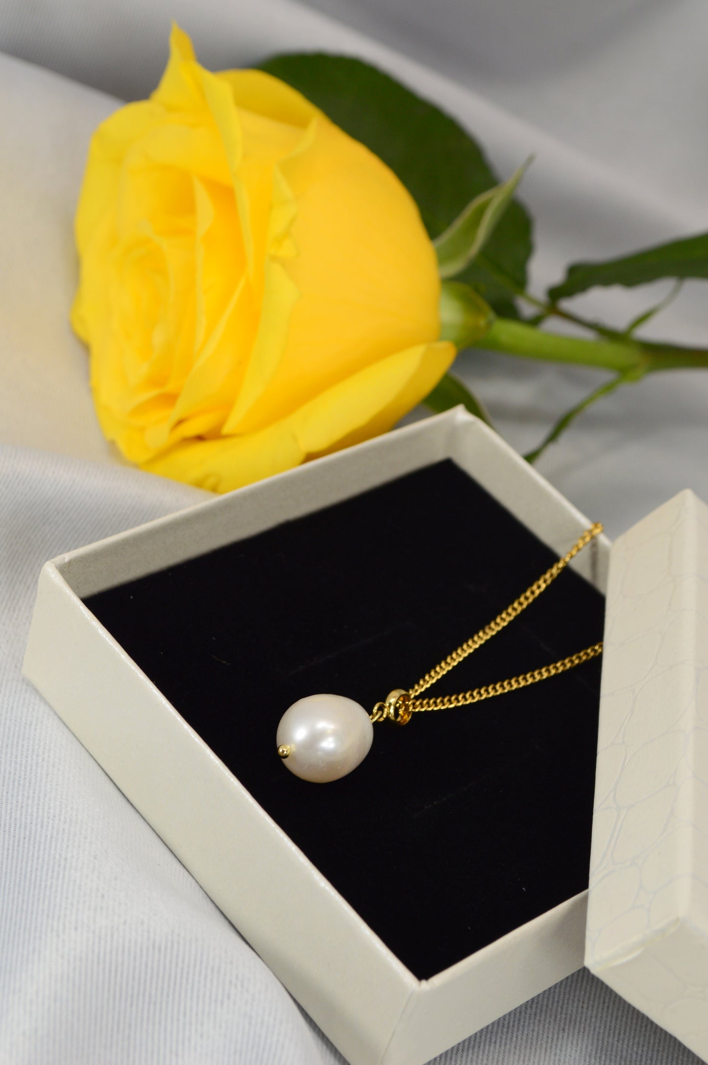 Freshwater Pearl Pendant Necklace – Gold Stainless Steel Chain, 3 Pearl Shapes