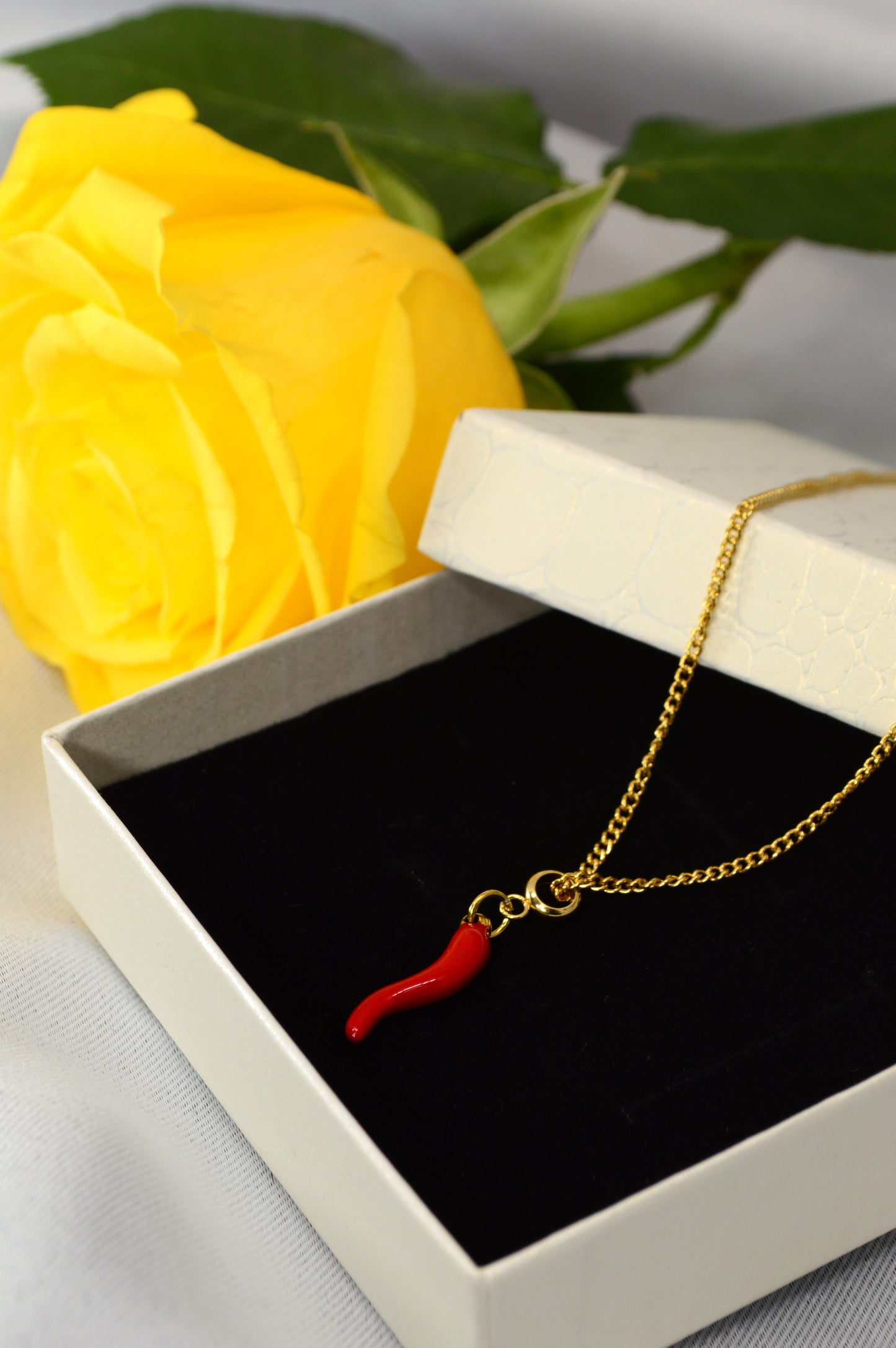 Red Chili Pepper Pendant Necklace – Enamel Charm on Gold Stainless Steel Chain
