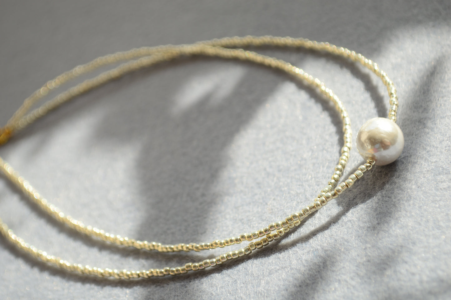 Minimalist Mother of Pearl Choker – Double Strand Seed Bead Necklace