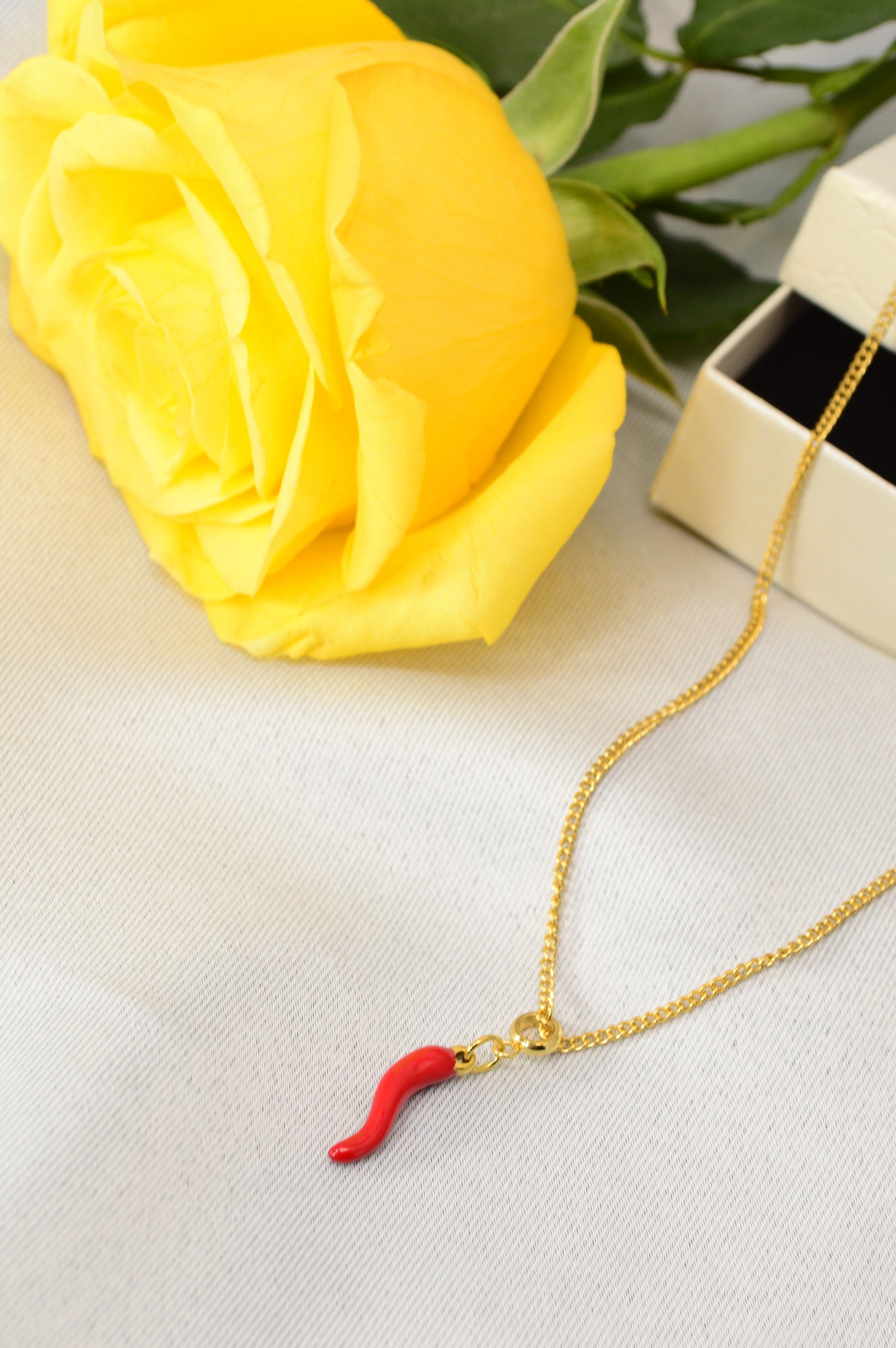 Red Chili Pepper Pendant Necklace – Enamel Charm on Gold Stainless Steel Chain
