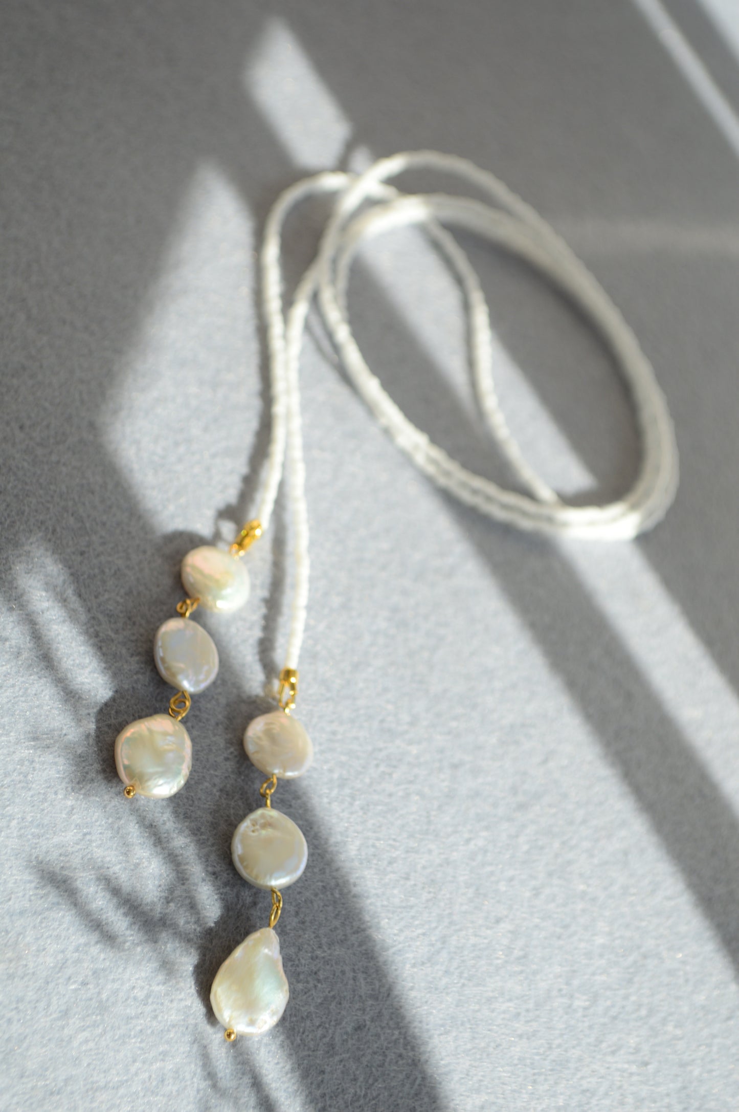 White Pearl Lariat Necklace – Adjustable Seed Bead Y Necklace with Freshwater Pearls