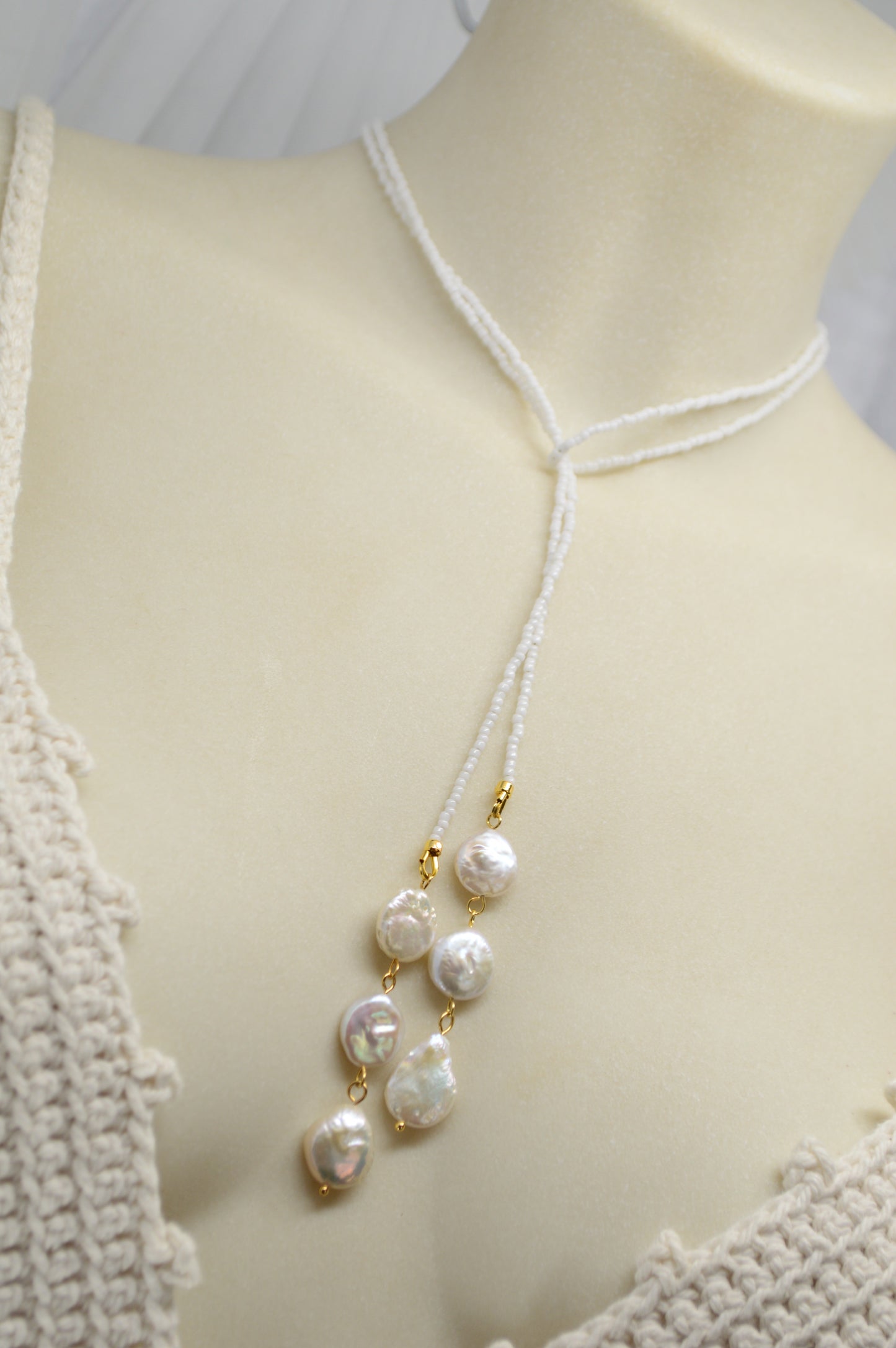 White Pearl Lariat Necklace – Adjustable Seed Bead Y Necklace with Freshwater Pearls