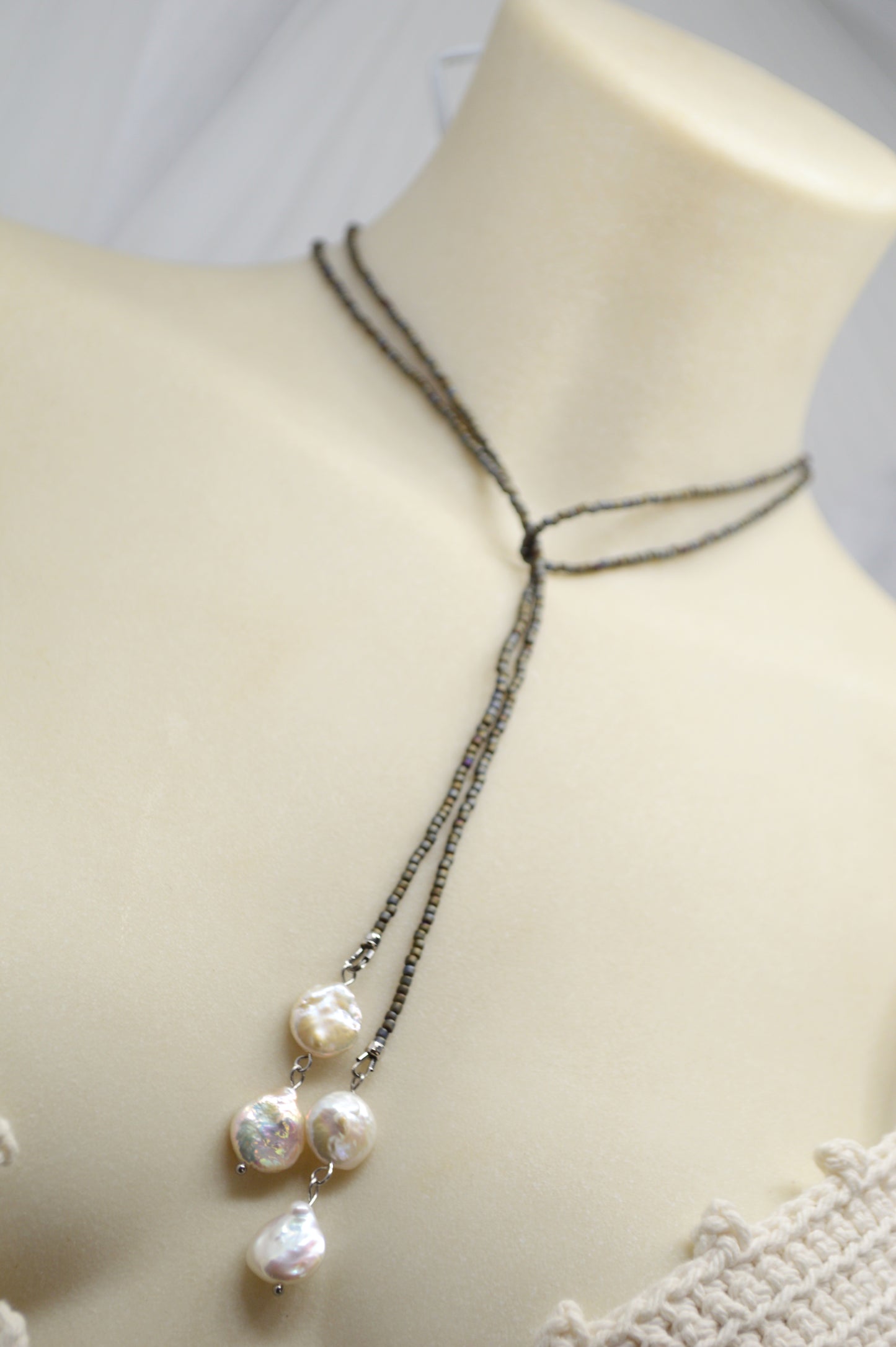 Grey Pearl Lariat Necklace – Adjustable Seed Bead Y Necklace with Freshwater Pearls