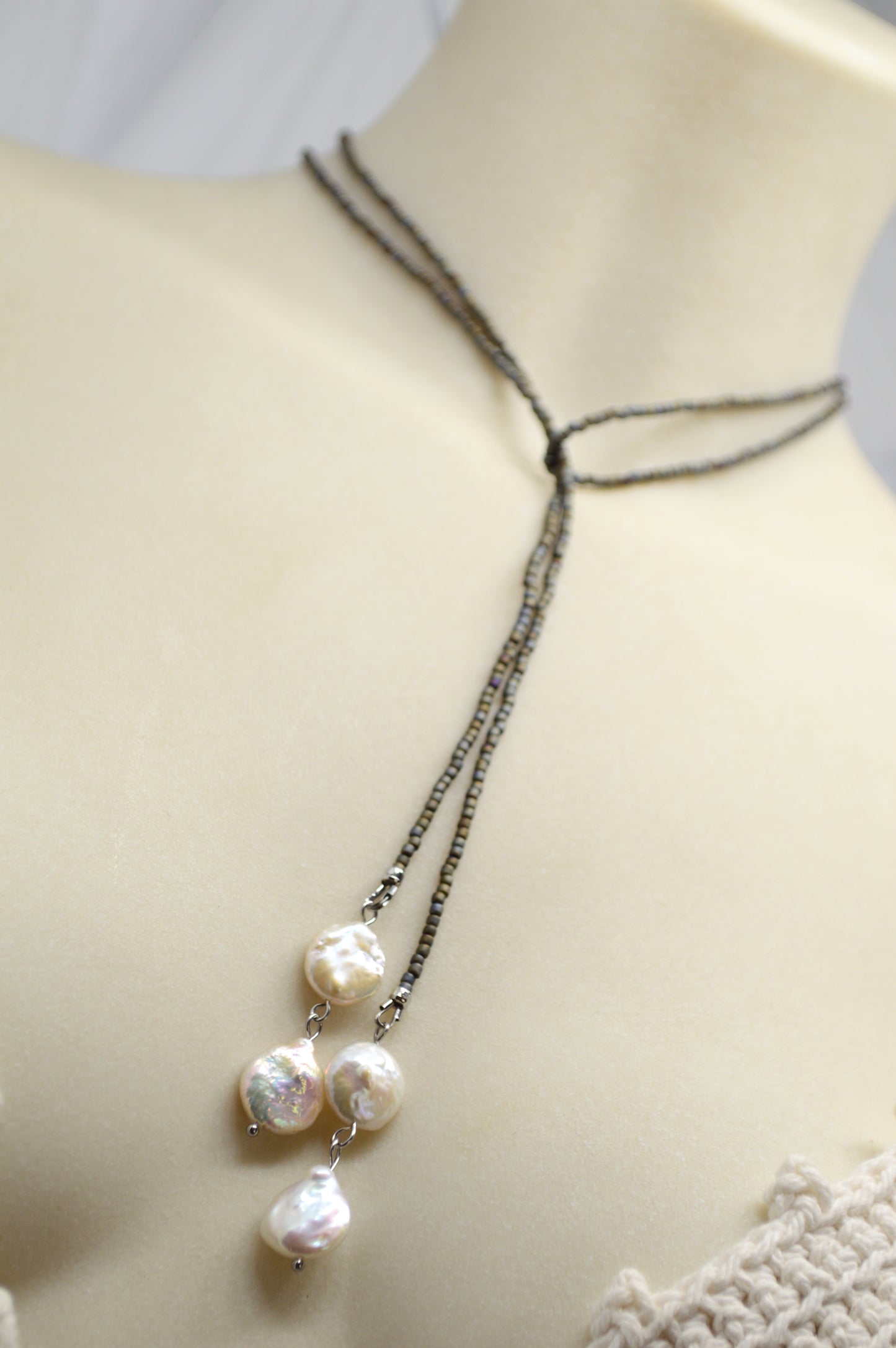 Grey Pearl Lariat Necklace – Adjustable Seed Bead Y Necklace with Freshwater Pearls