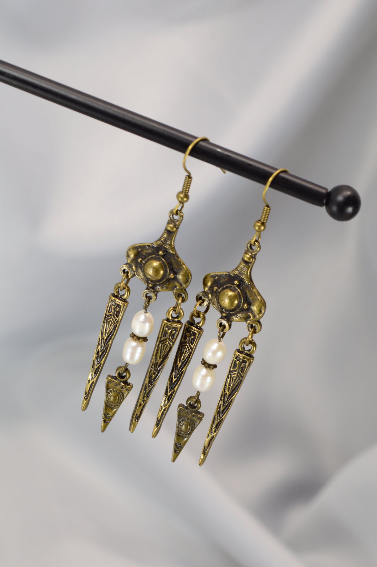 Boho Tribal Pearl Spike Earrings – Bronze – 8 cm / 3.1"