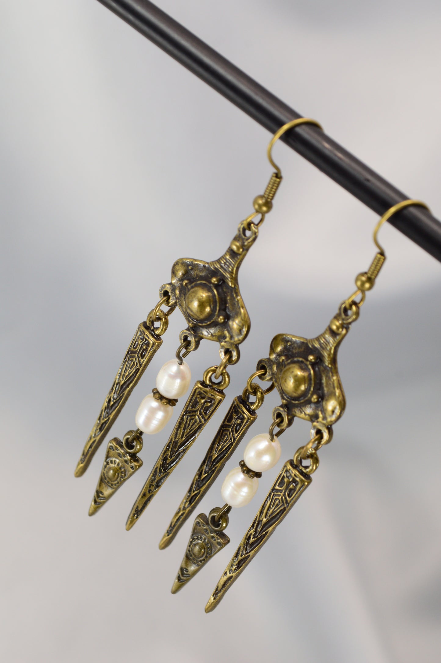 Boho Tribal Pearl Spike Earrings – Bronze – 8 cm / 3.1"
