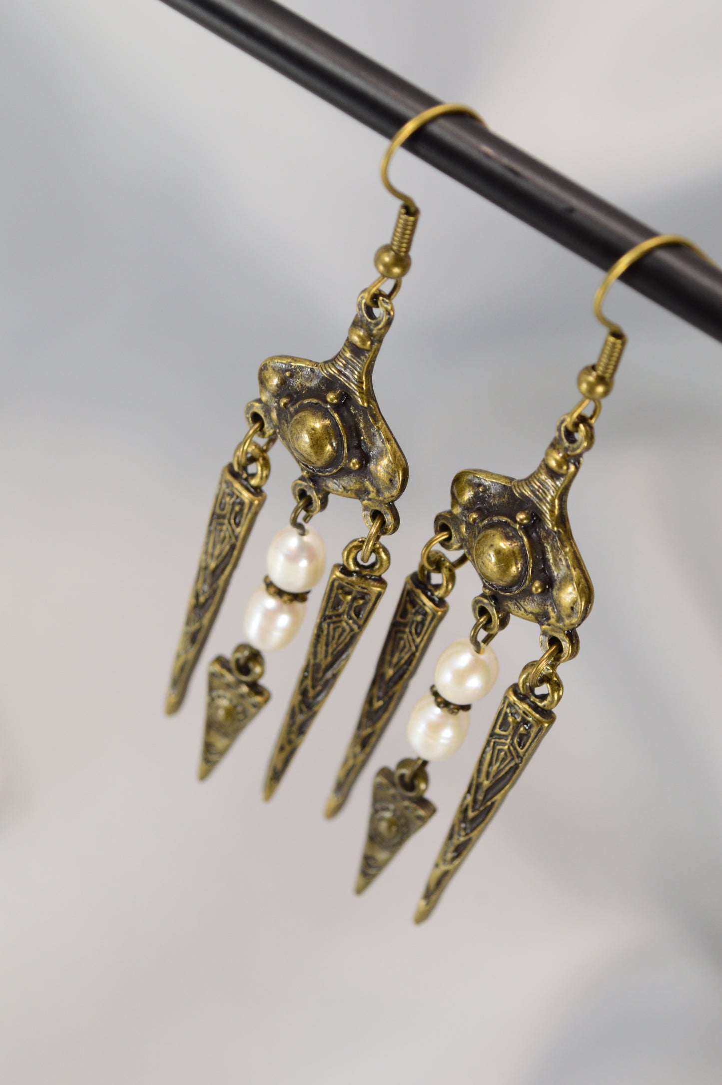 Boho Tribal Pearl Spike Earrings – Bronze – 8 cm / 3.1"