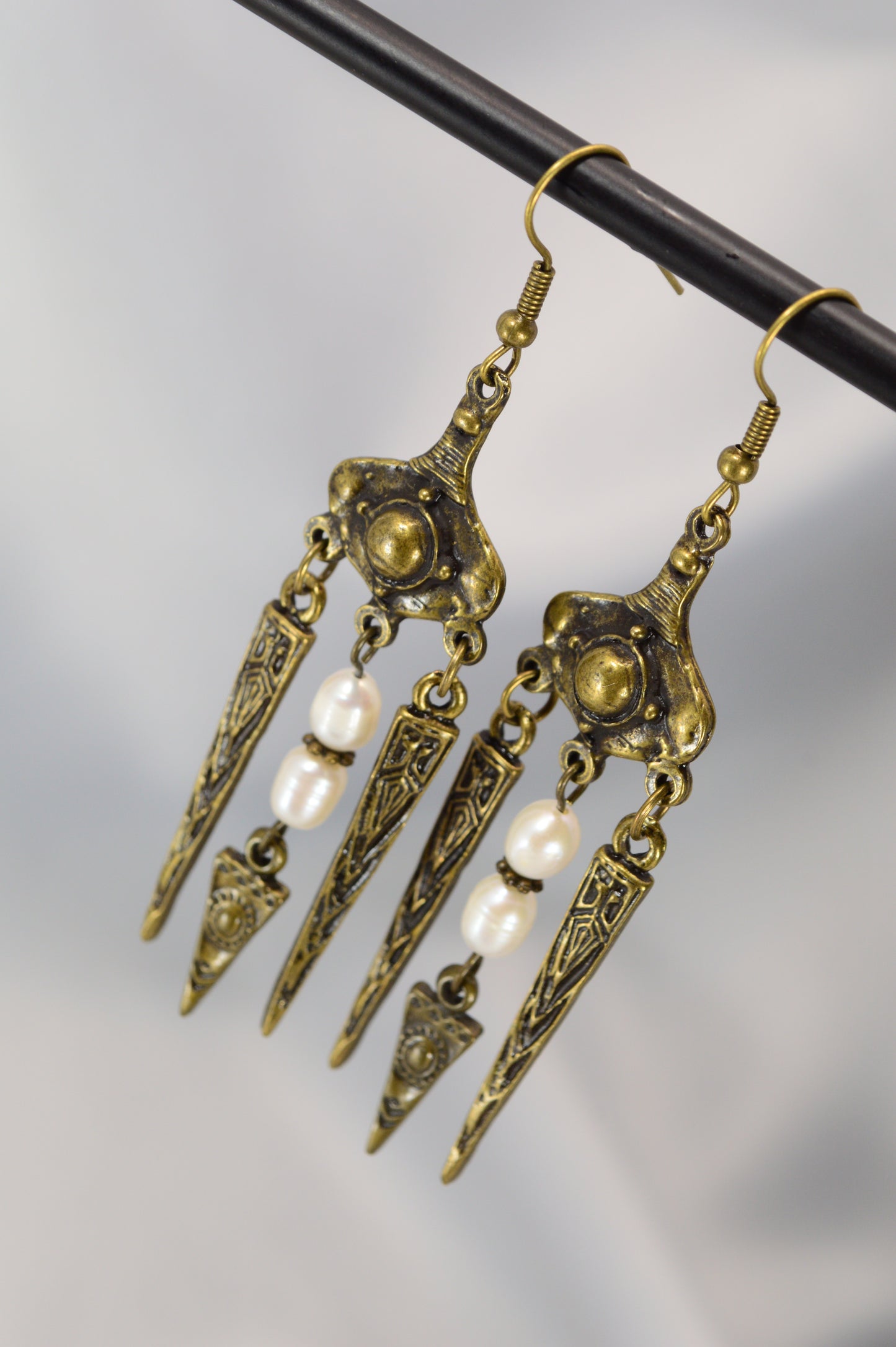 Boho Tribal Pearl Spike Earrings – Bronze – 8 cm / 3.1"
