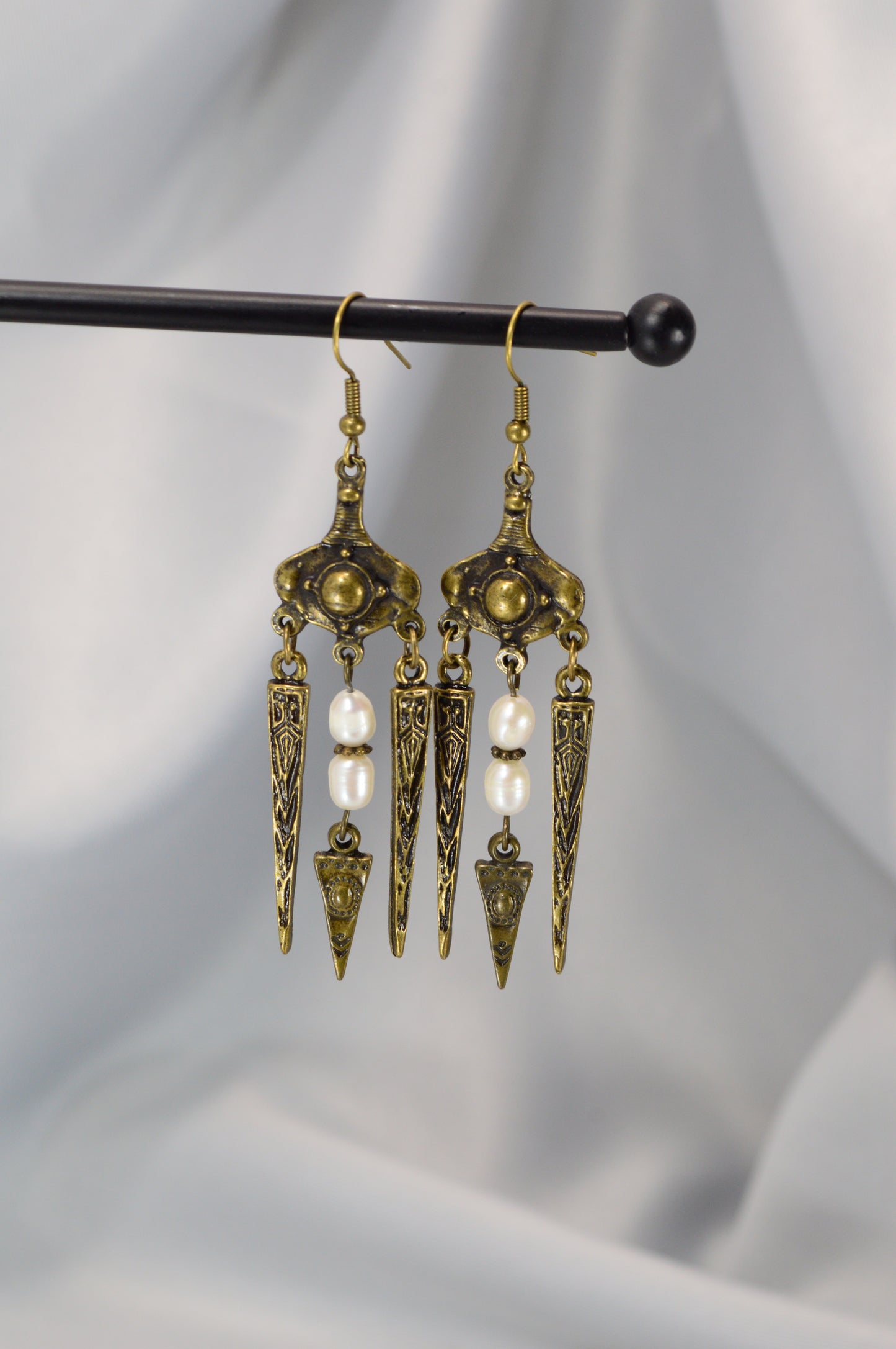 Boho Tribal Pearl Spike Earrings – Bronze – 8 cm / 3.1"