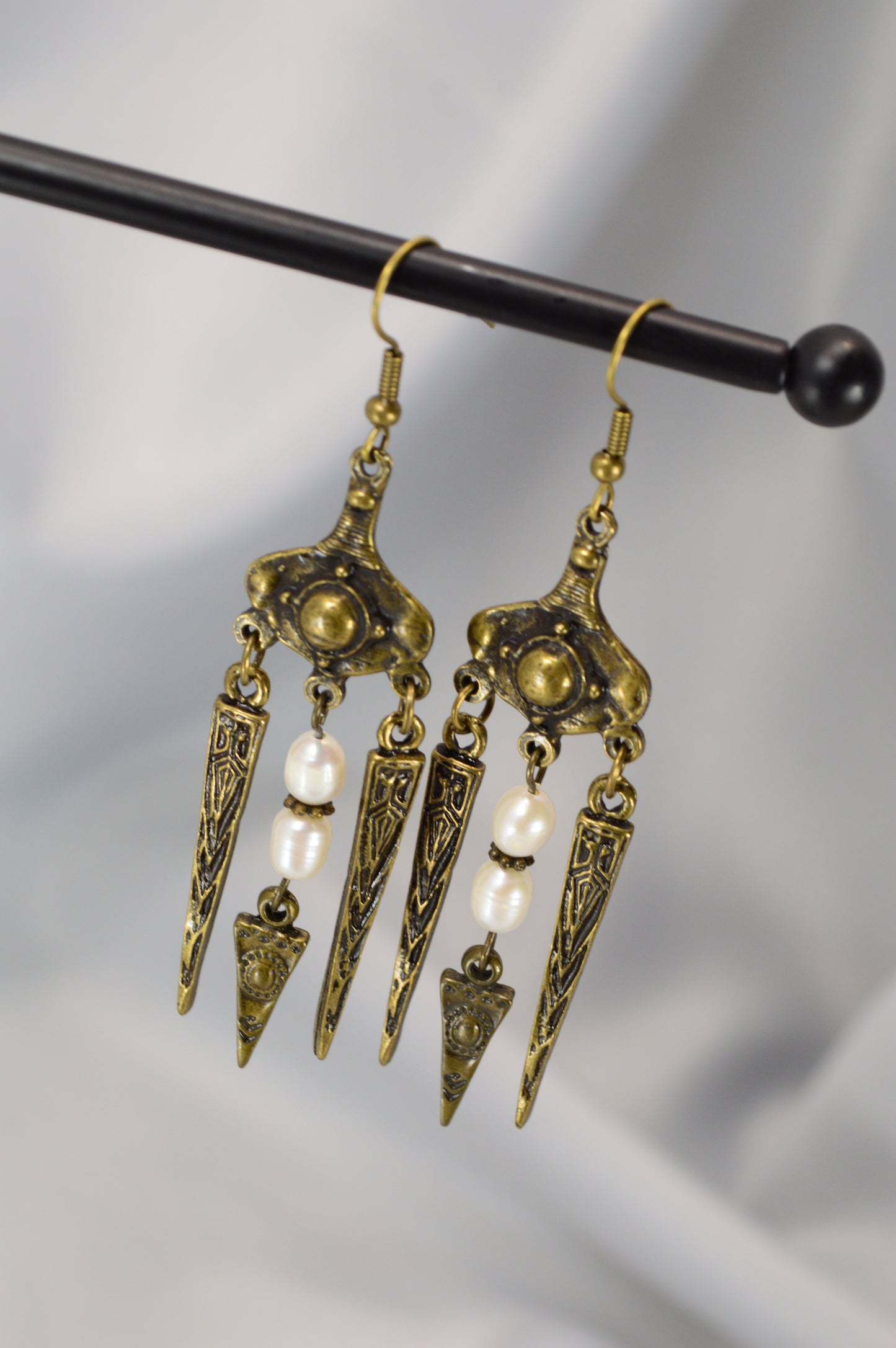 Boho Tribal Pearl Spike Earrings – Bronze – 8 cm / 3.1"